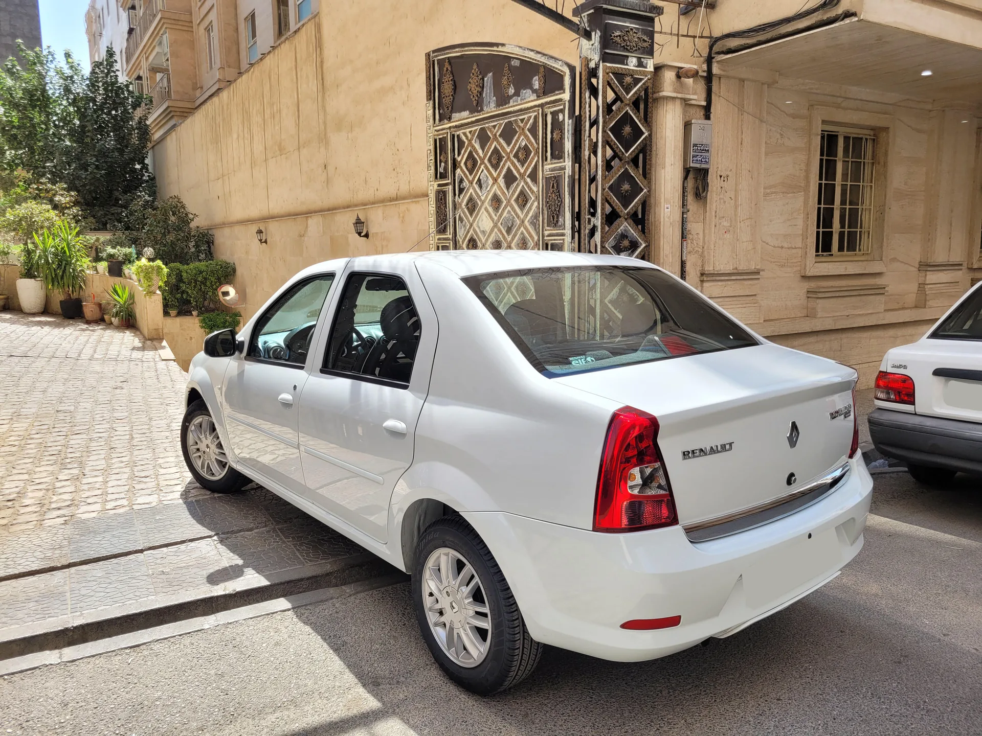 رنو  تندر 90 4