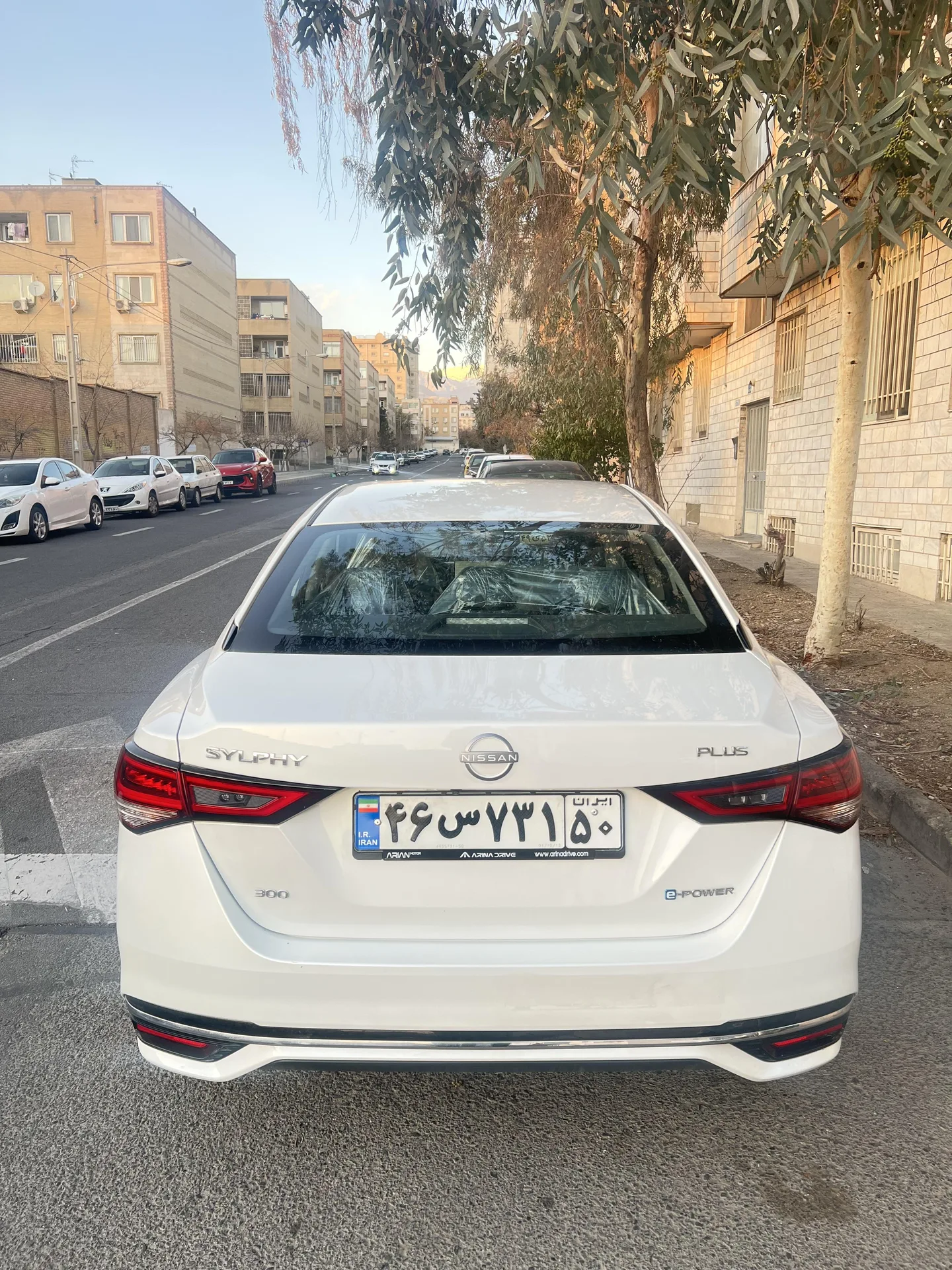 نیسان  سیلفی e-POWER 3
