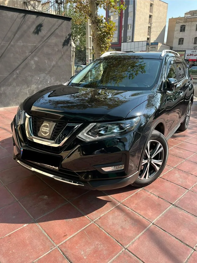 نیسان  ایکس تریل 4