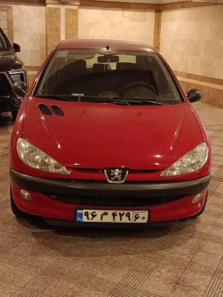 پژو 206