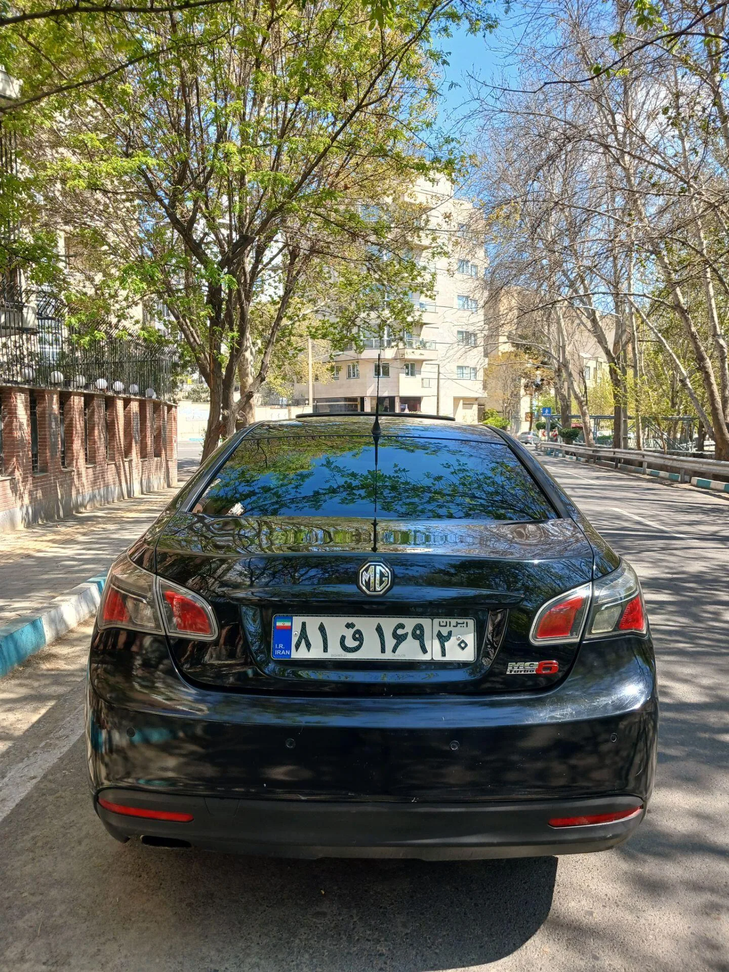 ام جی  6 2