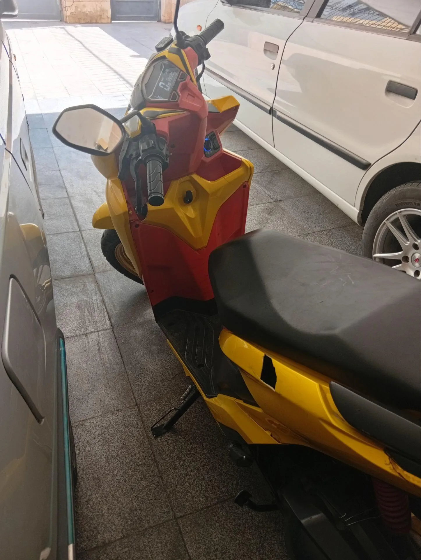 هوندا  کلیک 150 4