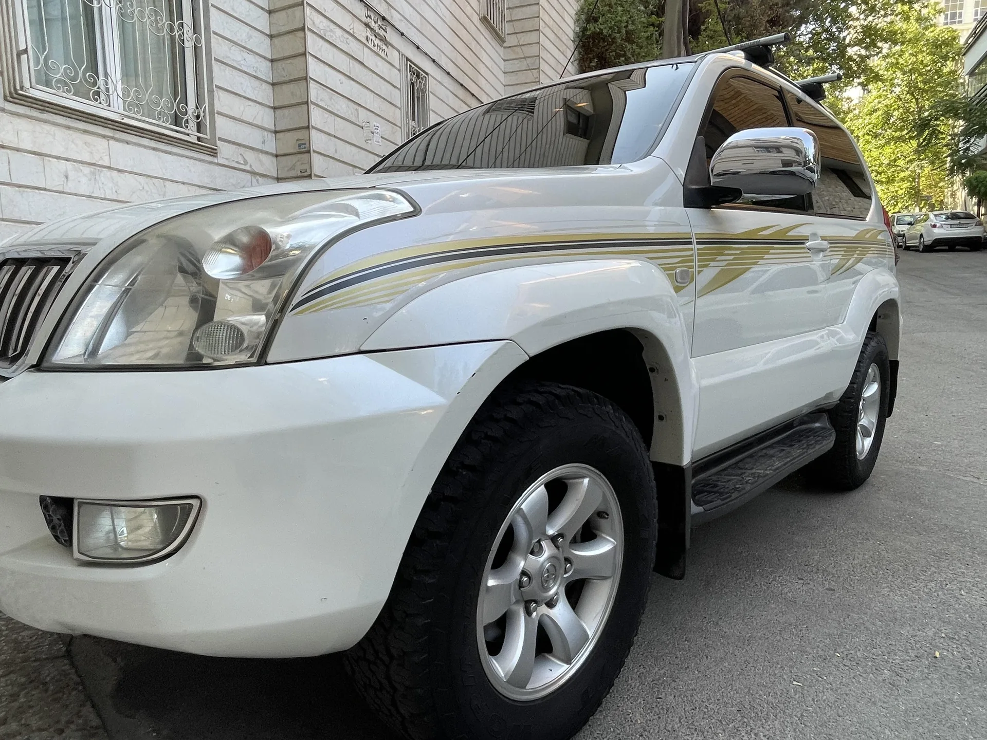 تویوتا  پرادو دو در 2
