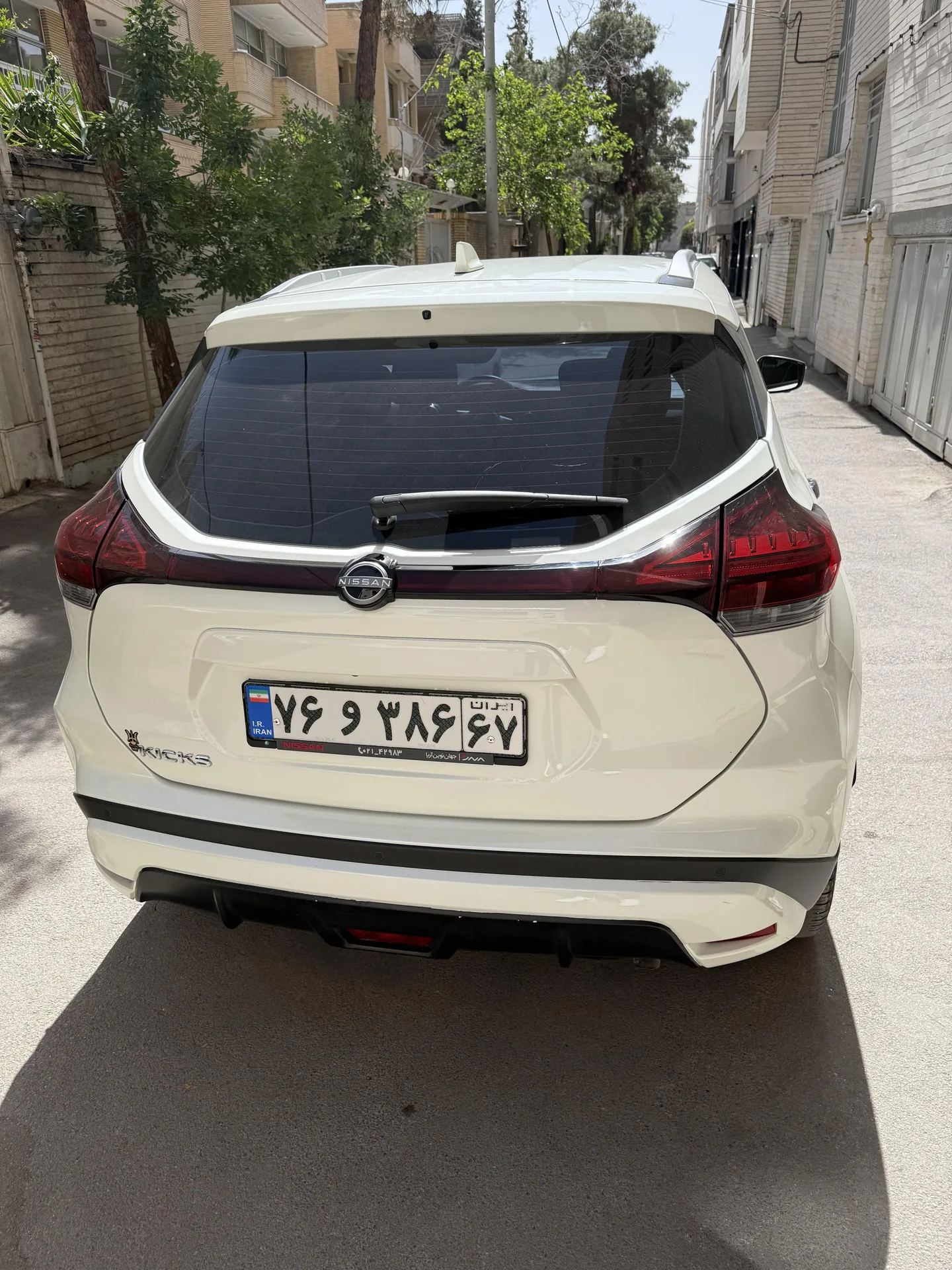 نیسان  کیکس 3