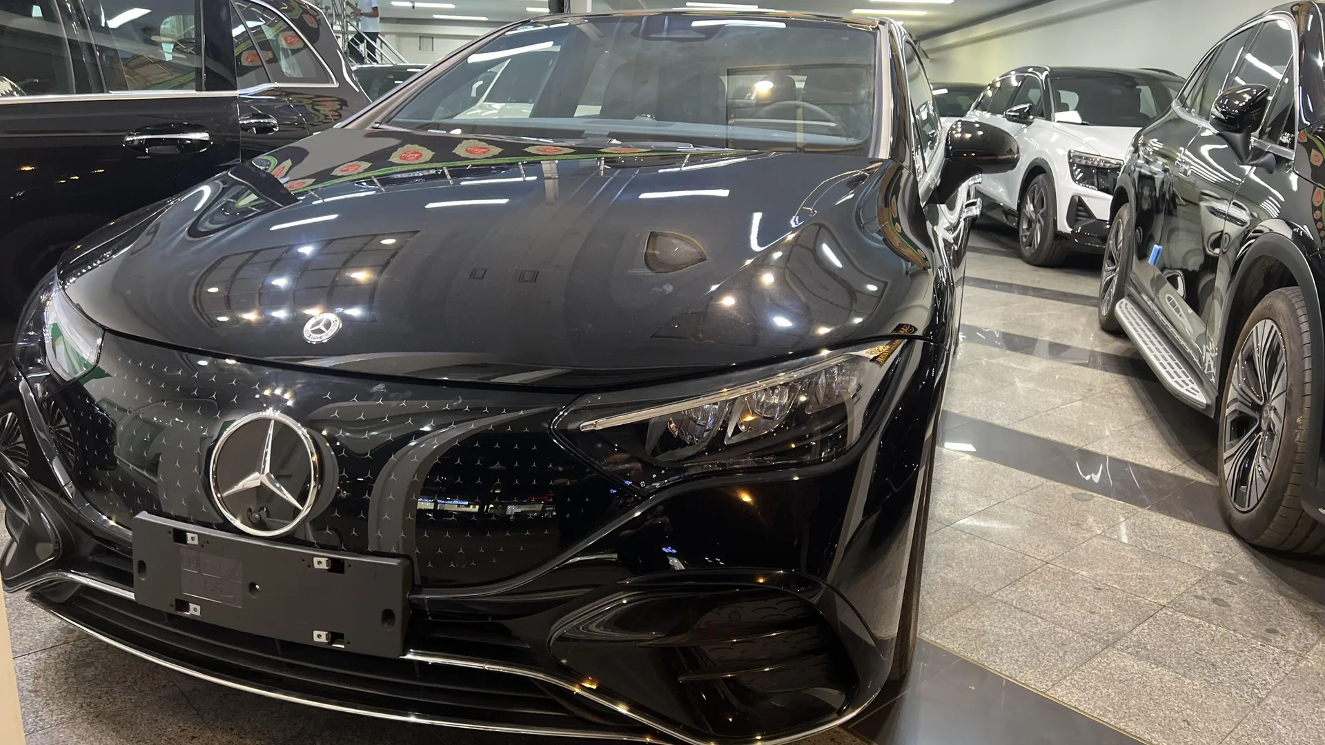 بنز  EQE Sedan 3