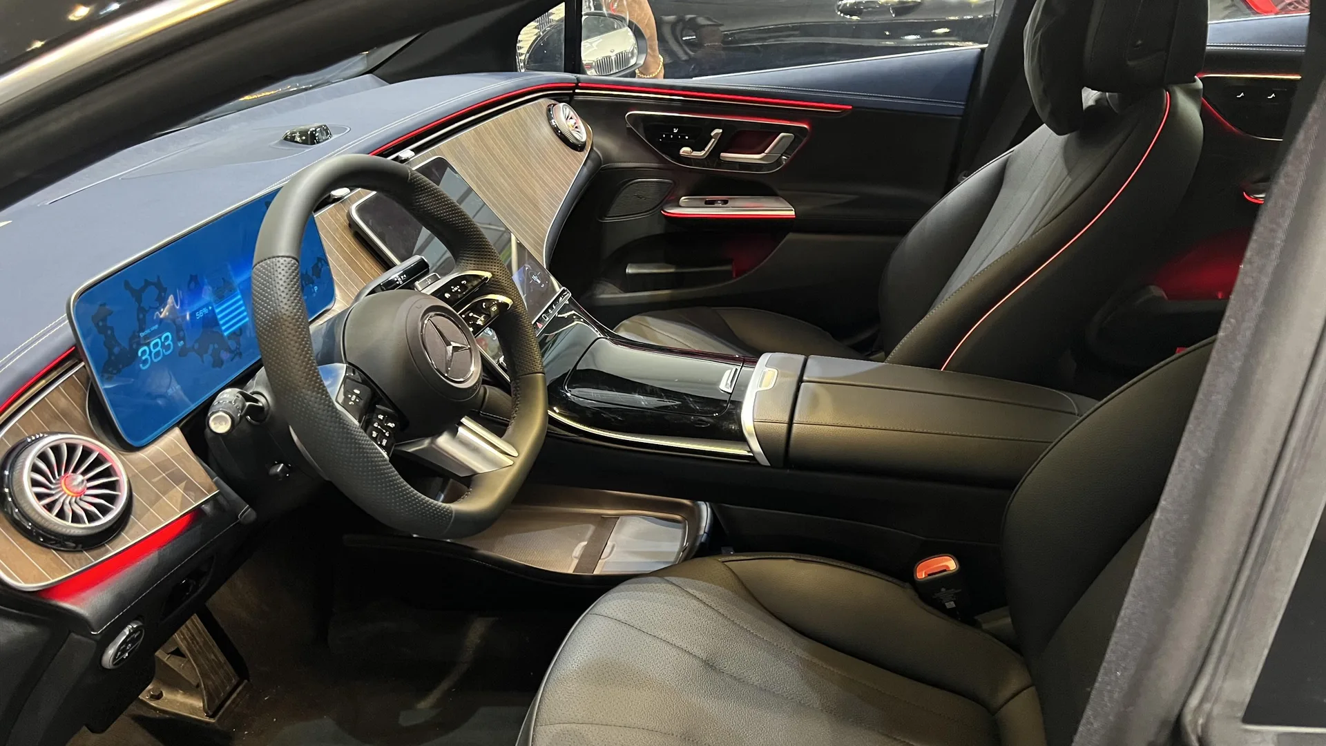 بنز  EQE Sedan 4