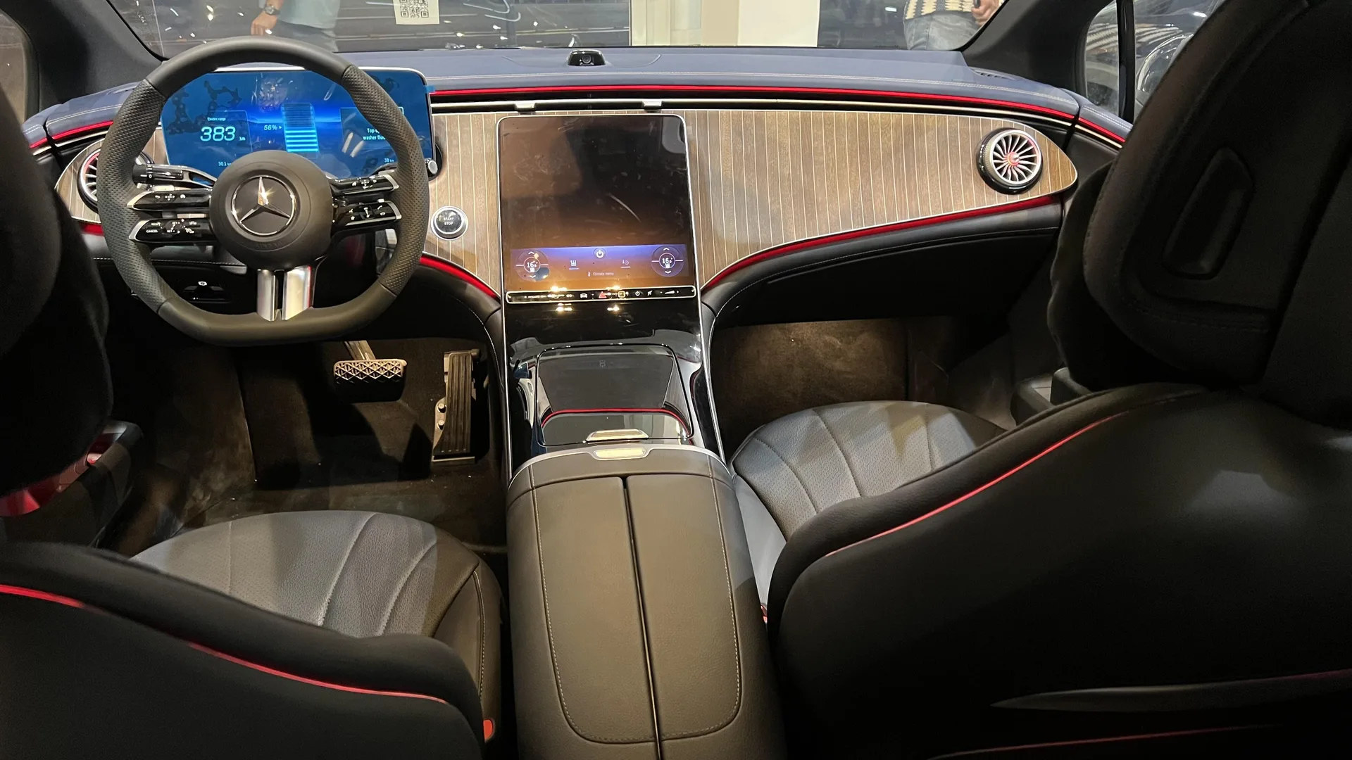 بنز  EQE Sedan 6