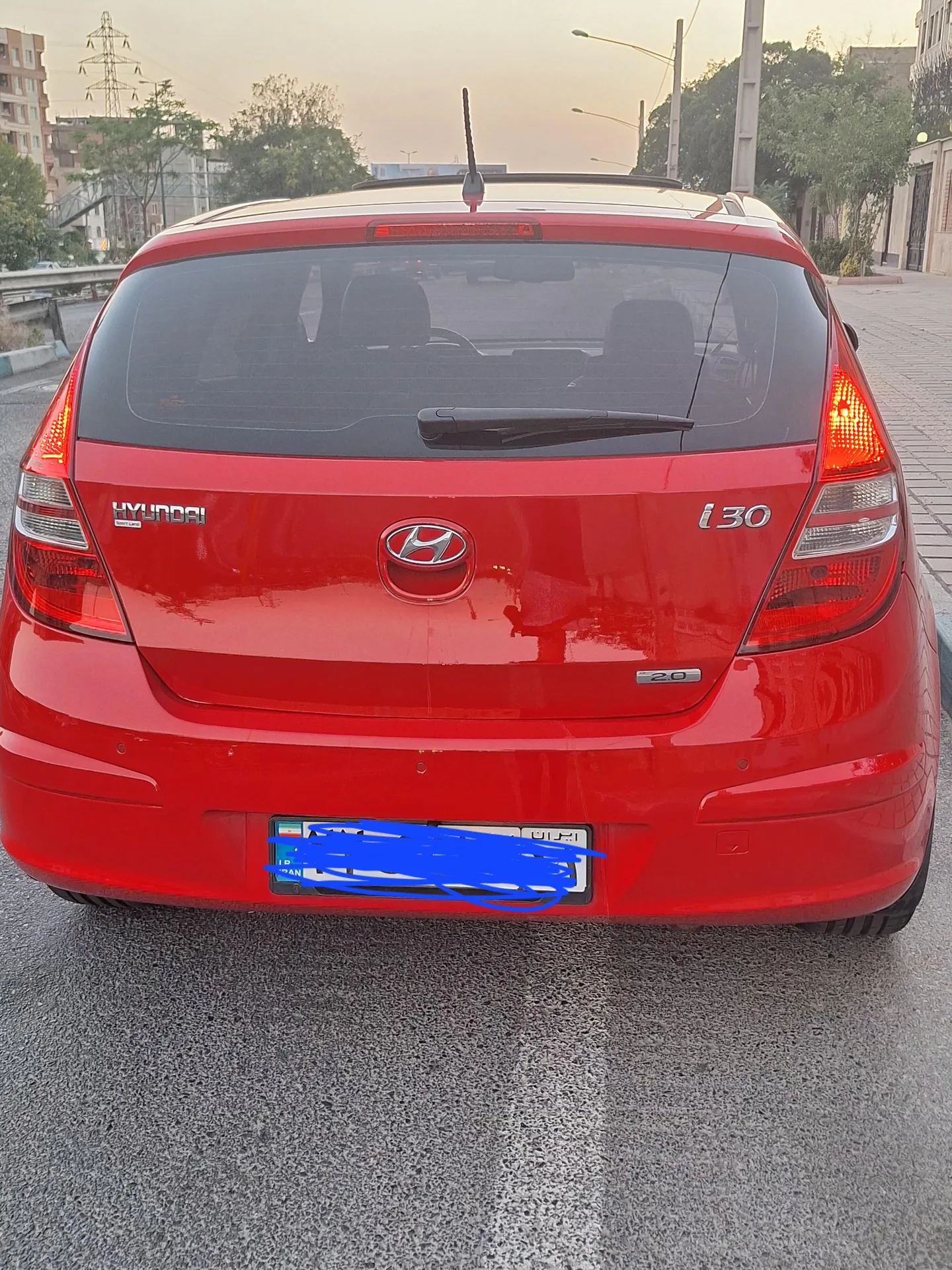 هیوندای i30