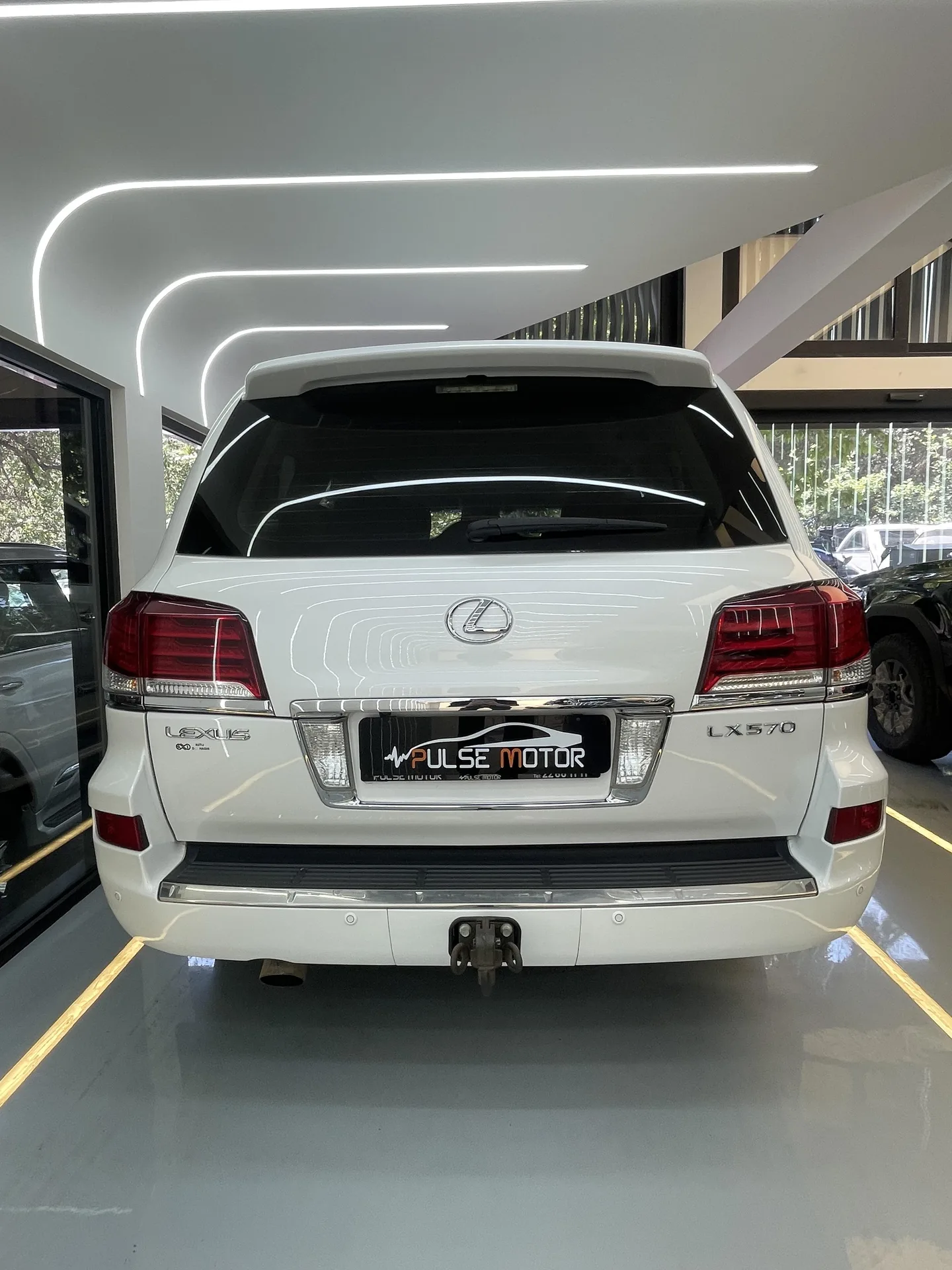 لکسوس  LX 4
