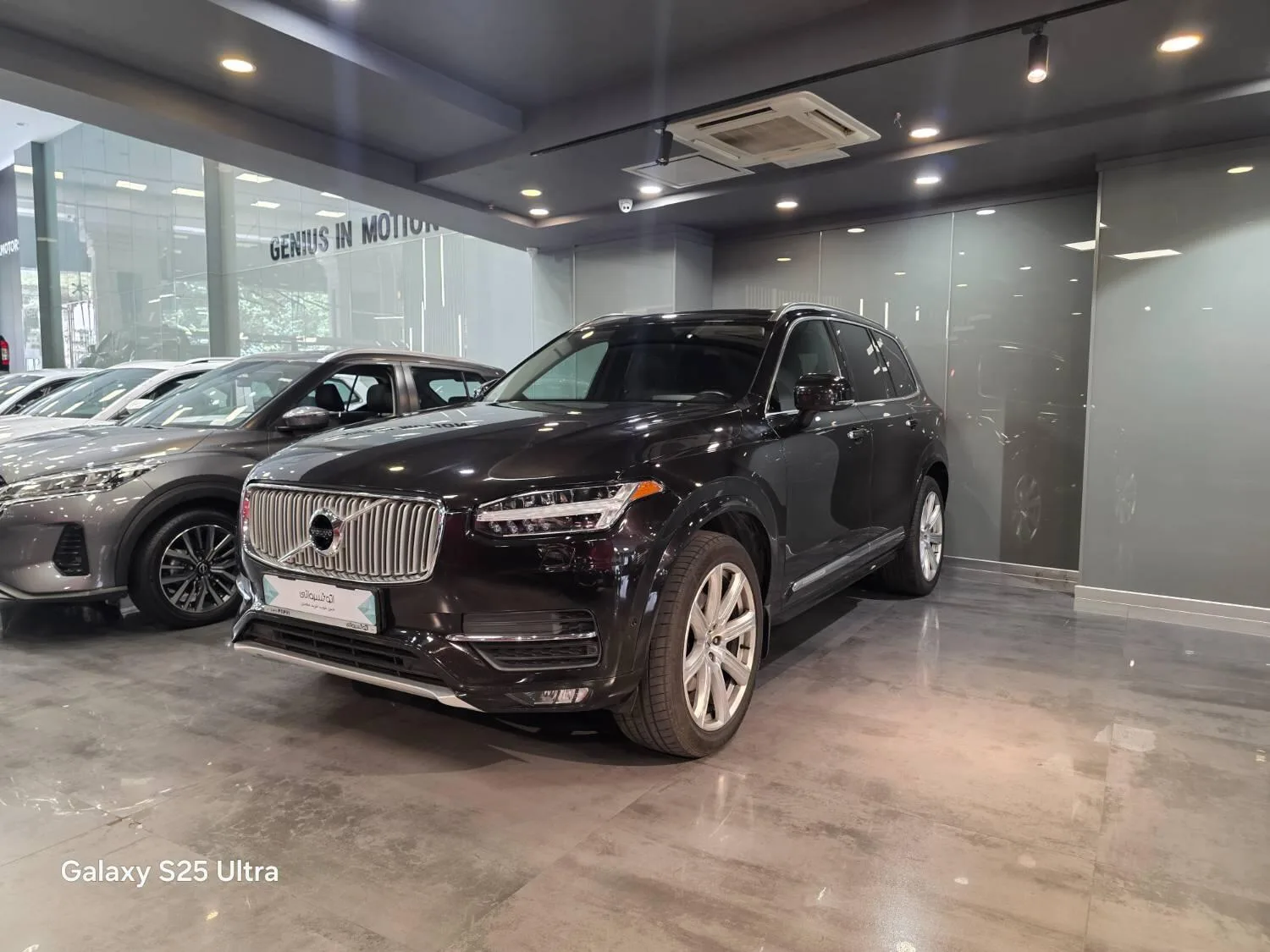 ولوو  XC90 4