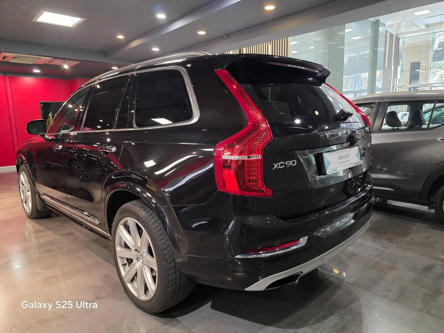 ولوو  XC90 6