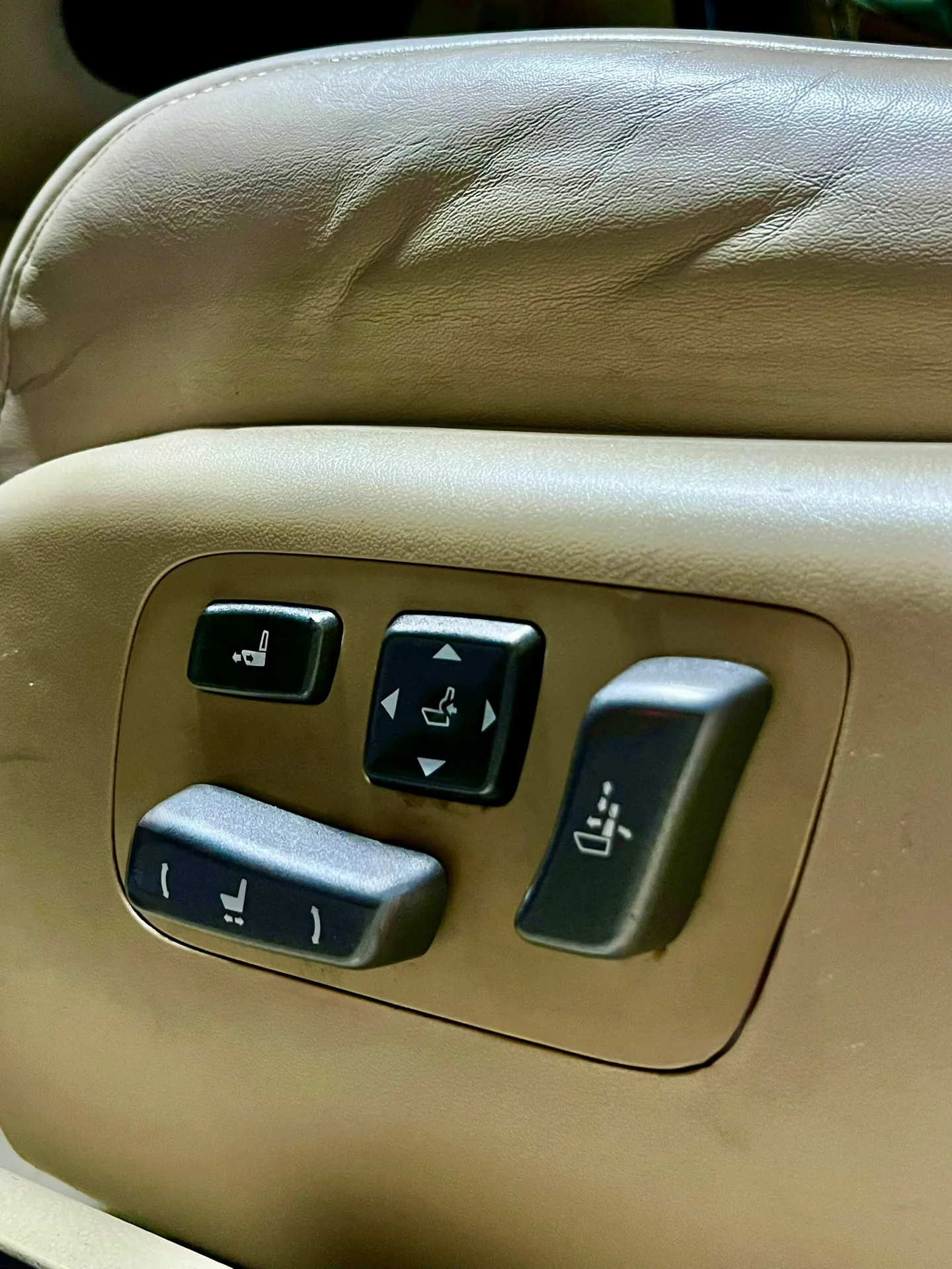 لکسوس  LS 15