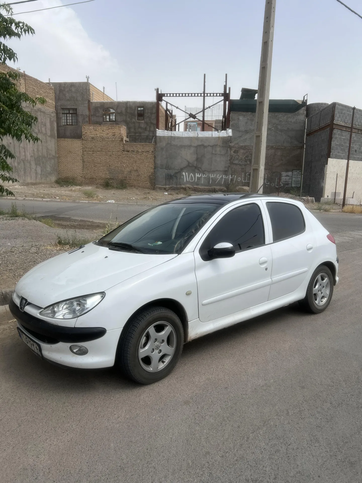 پژو 206