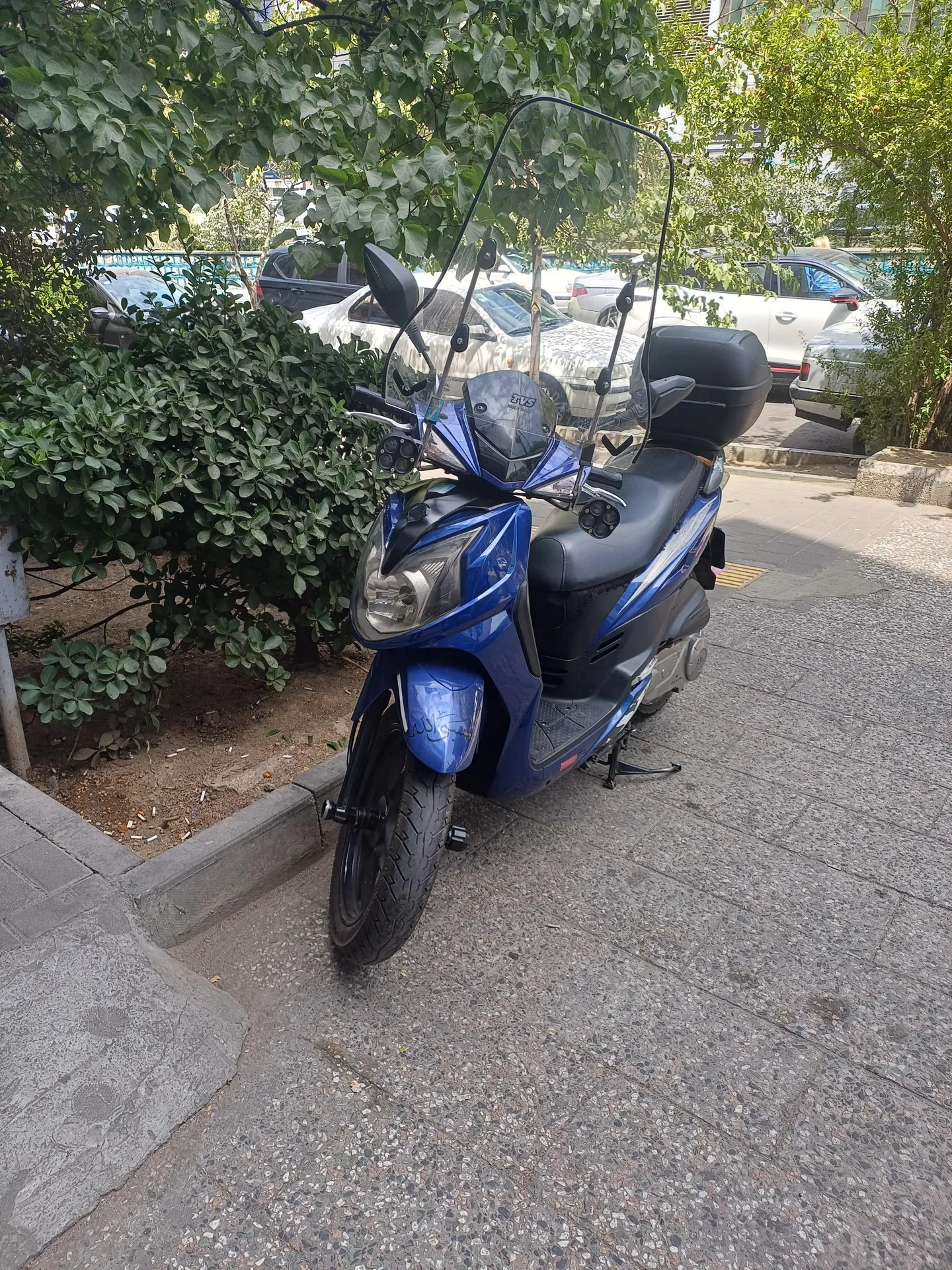 اس وای ام  لاکی 200 3