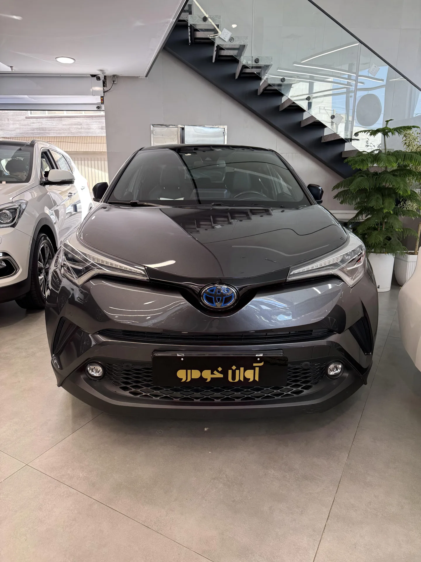 تویوتا C-HR هیبرید