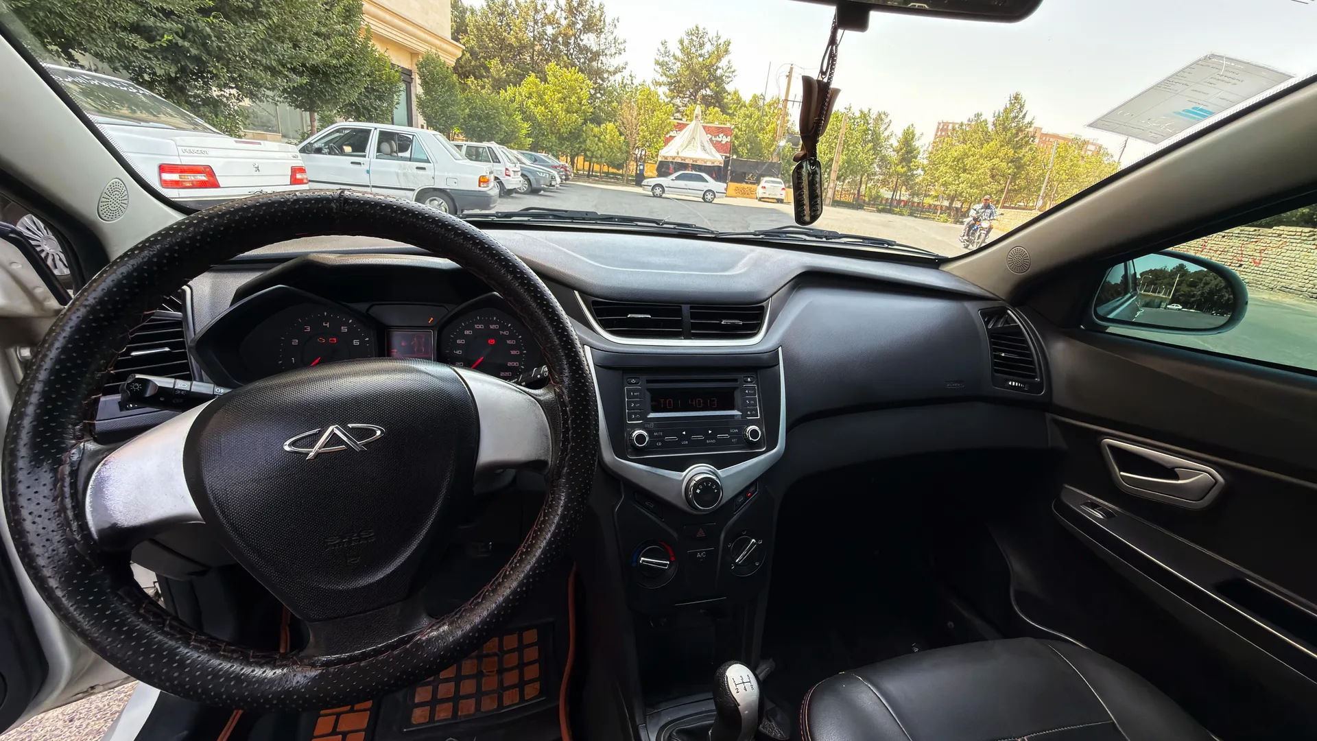 ام وی ام  315هاچ بک 3