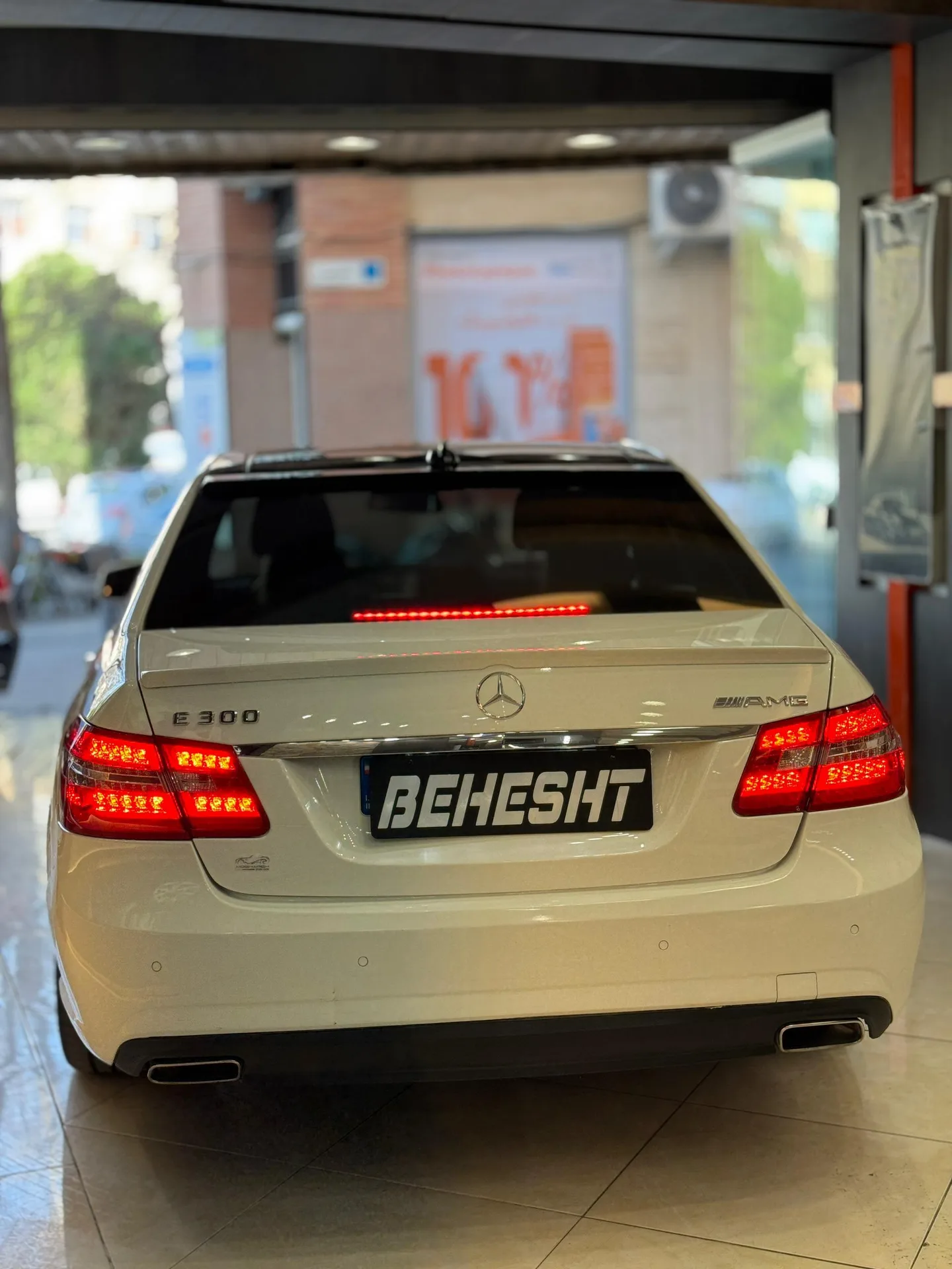 بنز  کلاس E 11