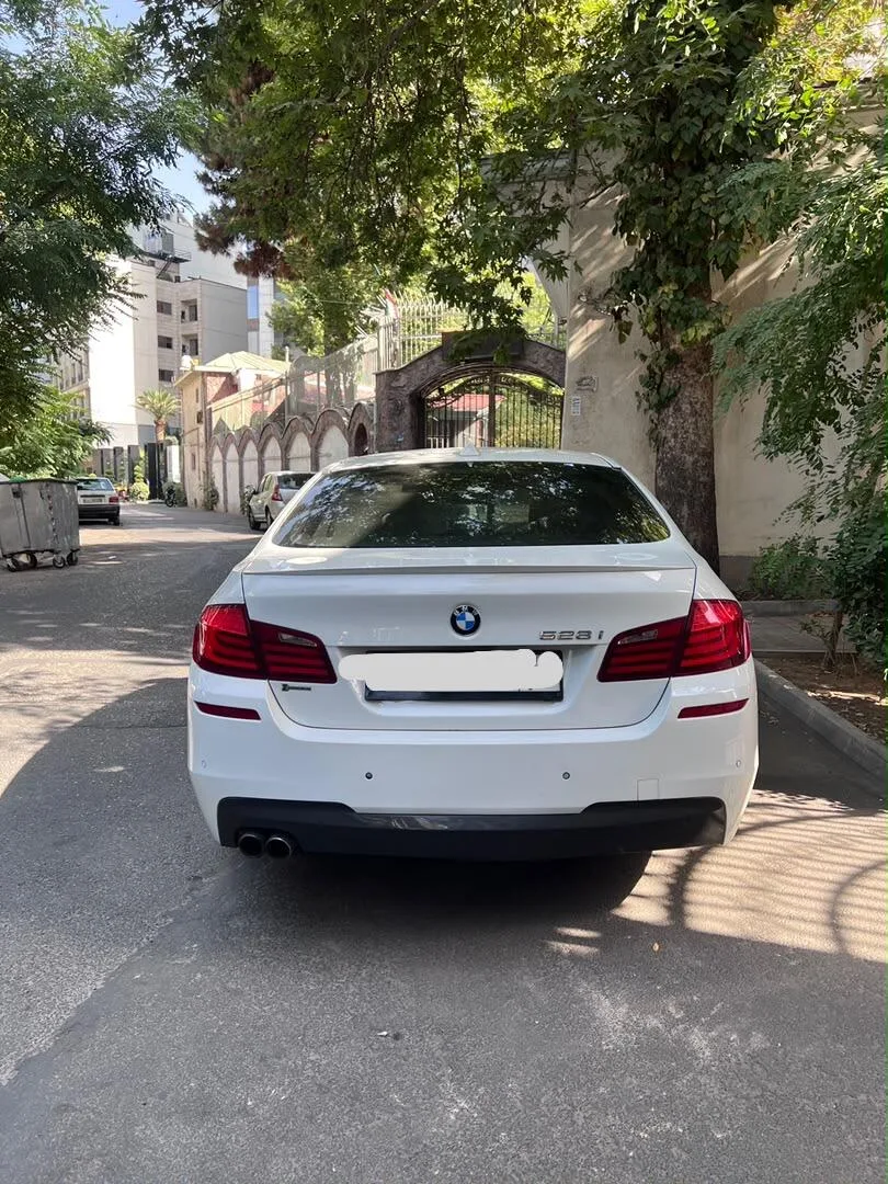 ب ام و  سری 5 سدان 2