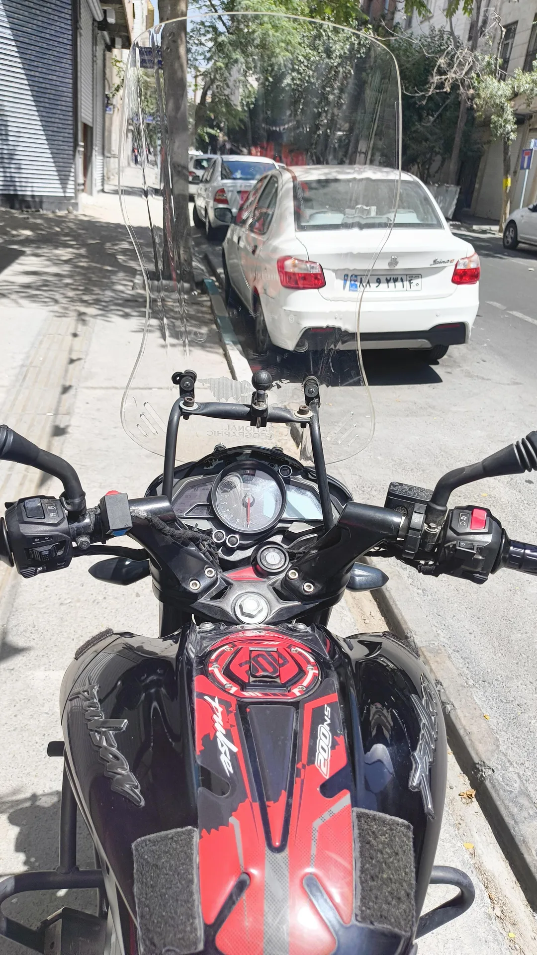 باجاج پالس 200NS