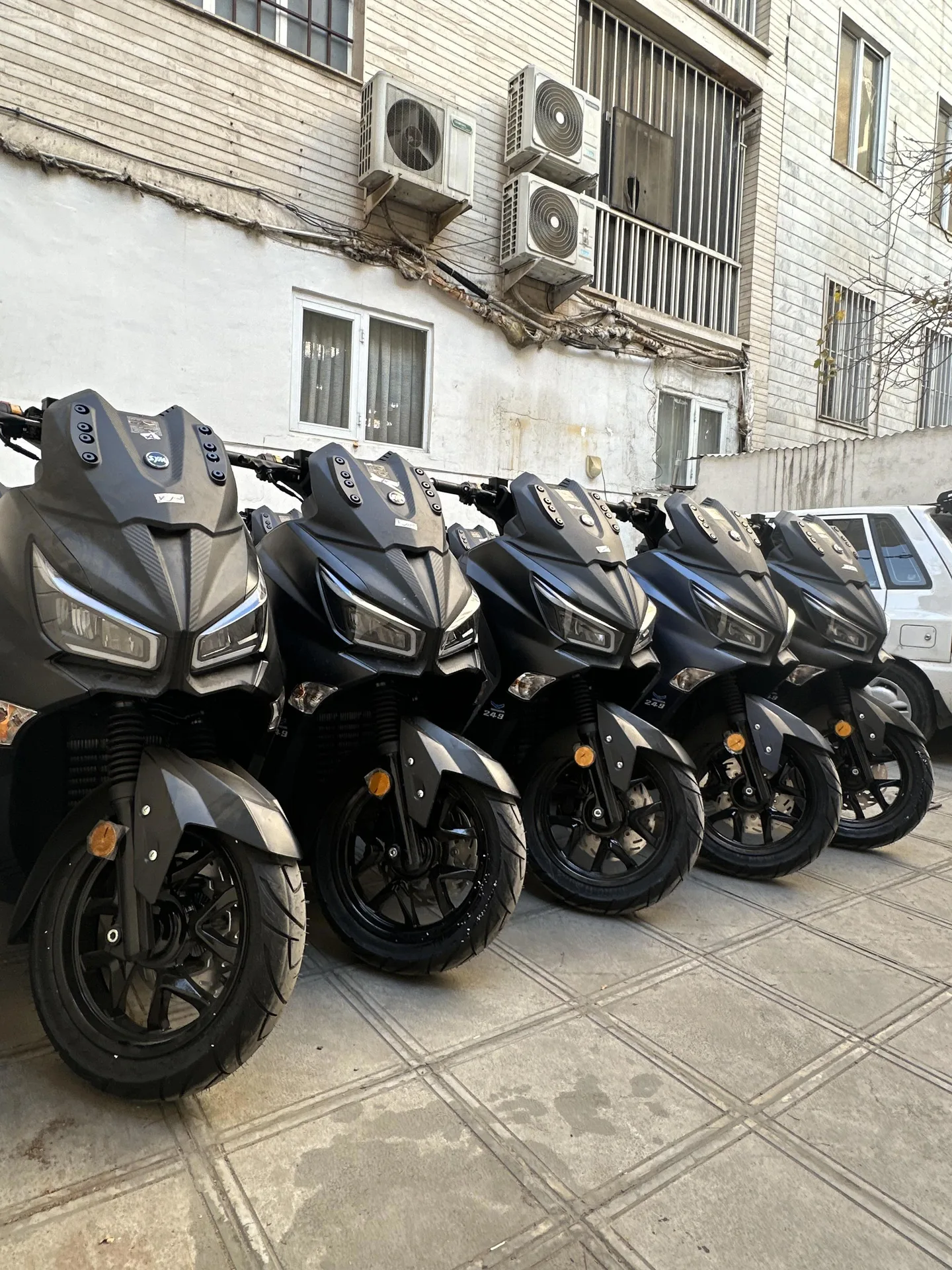اس وای ام  گلکسی JX 250 2