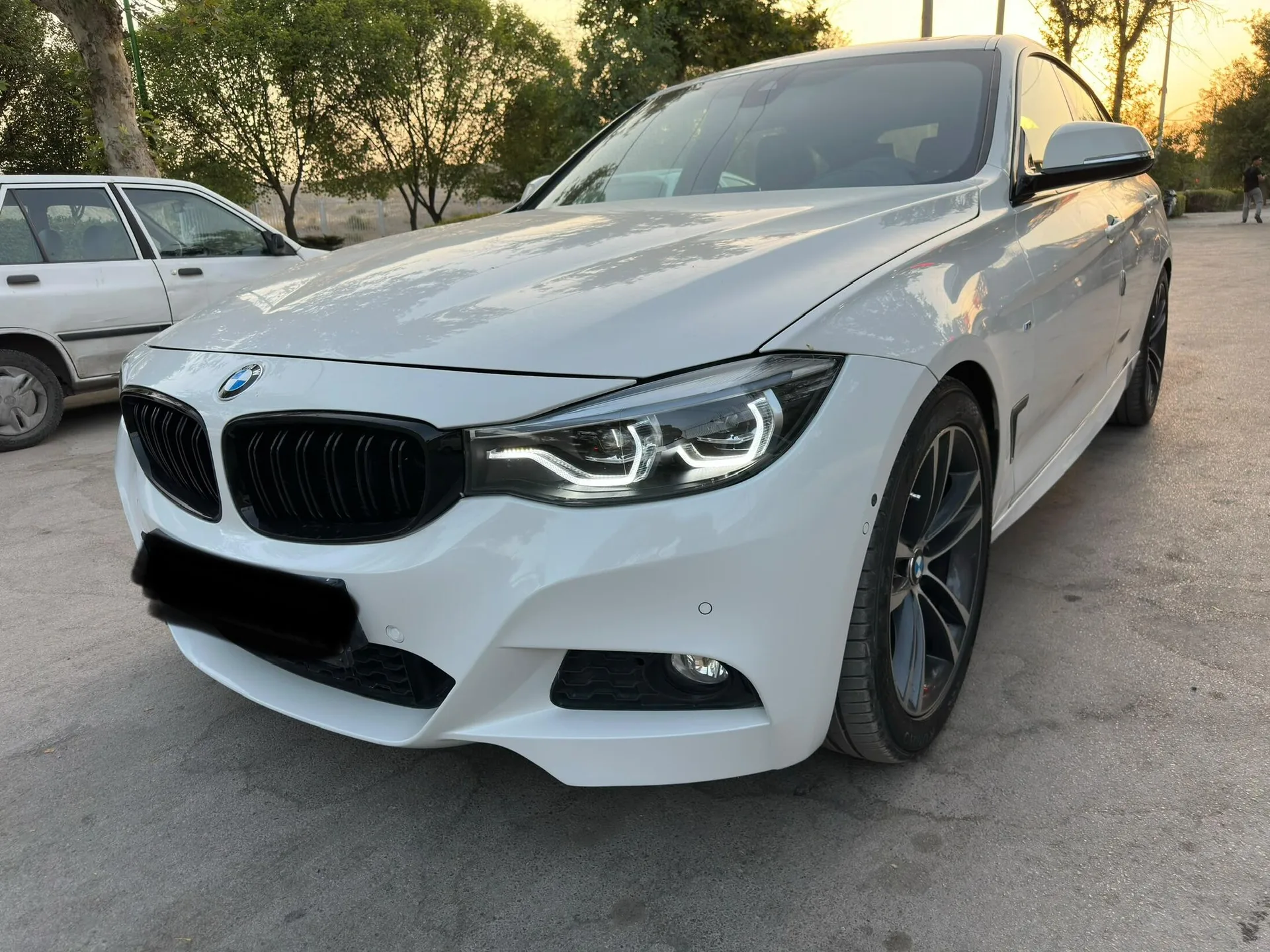 ب ام و سری 3 GT