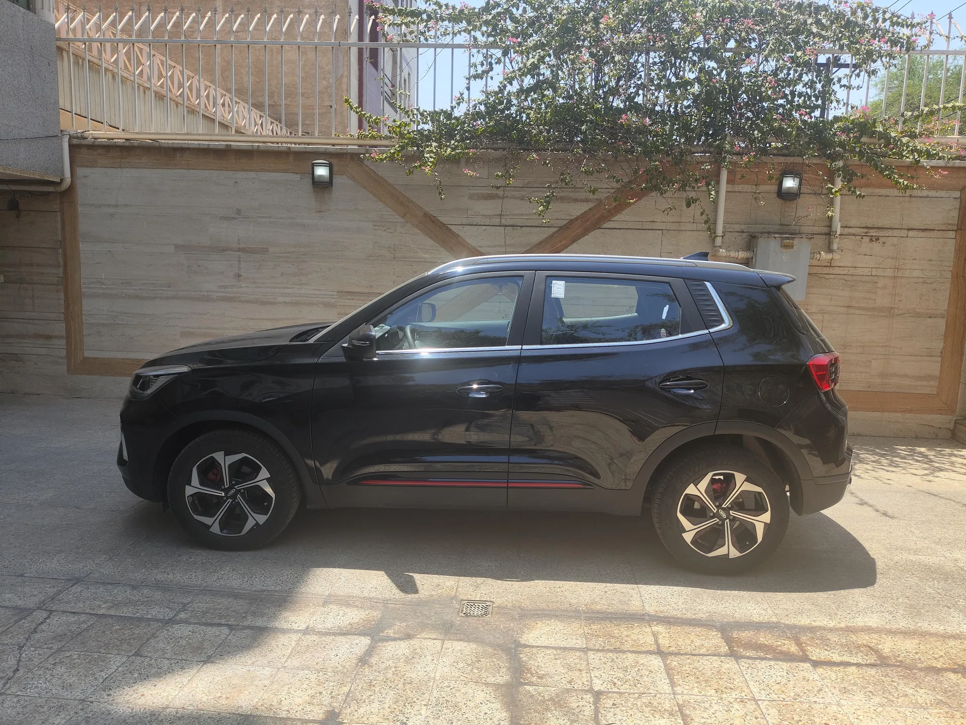ام وی ام  X55 PRO 4