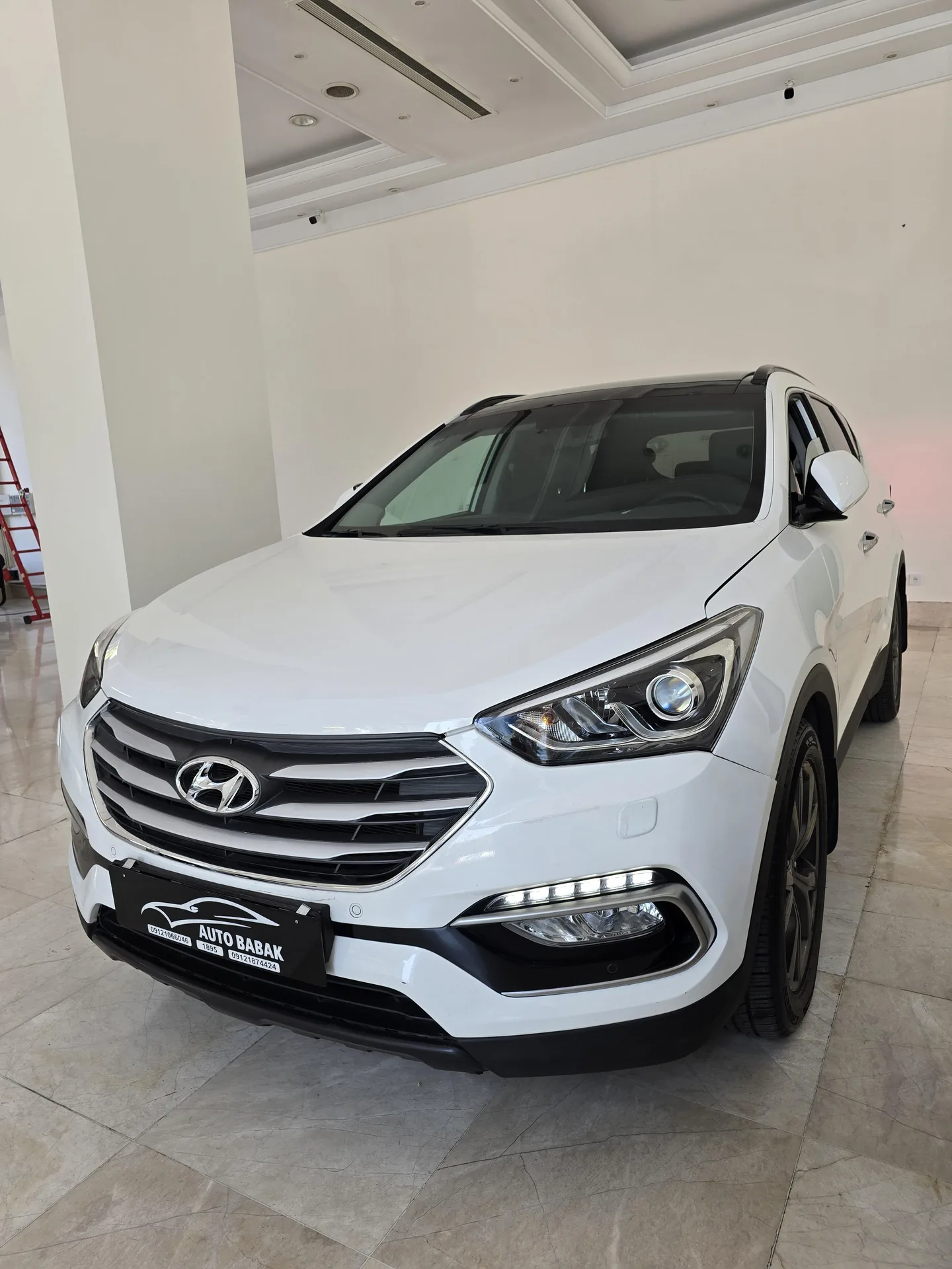 هیوندای  سانتافه 2