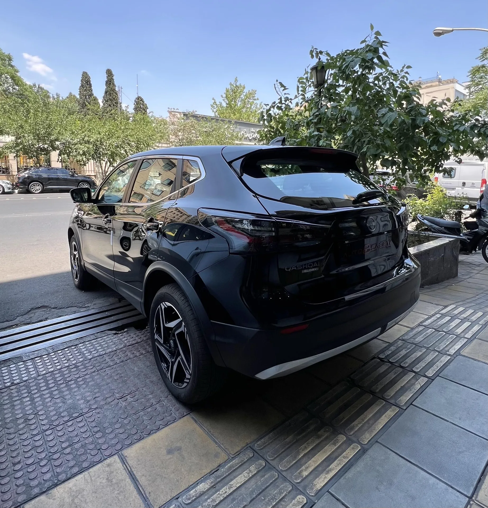 نیسان  قشقایی 3