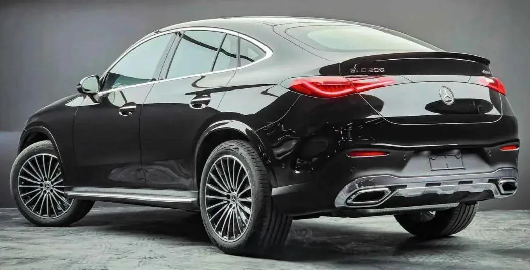 بنز  کلاس GLC کوپه 3
