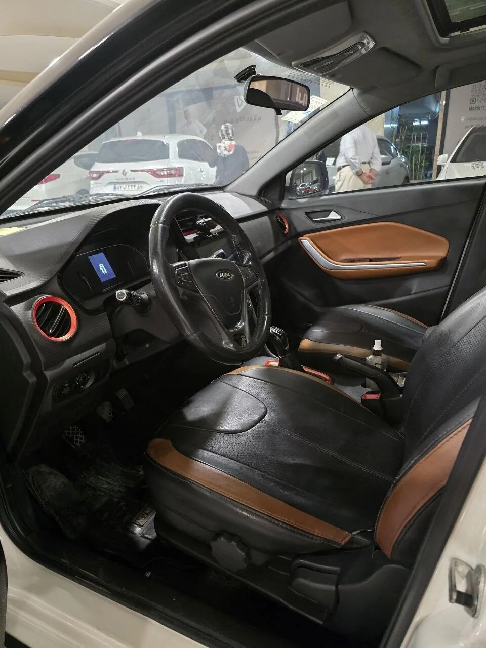 ام وی ام  X22 5