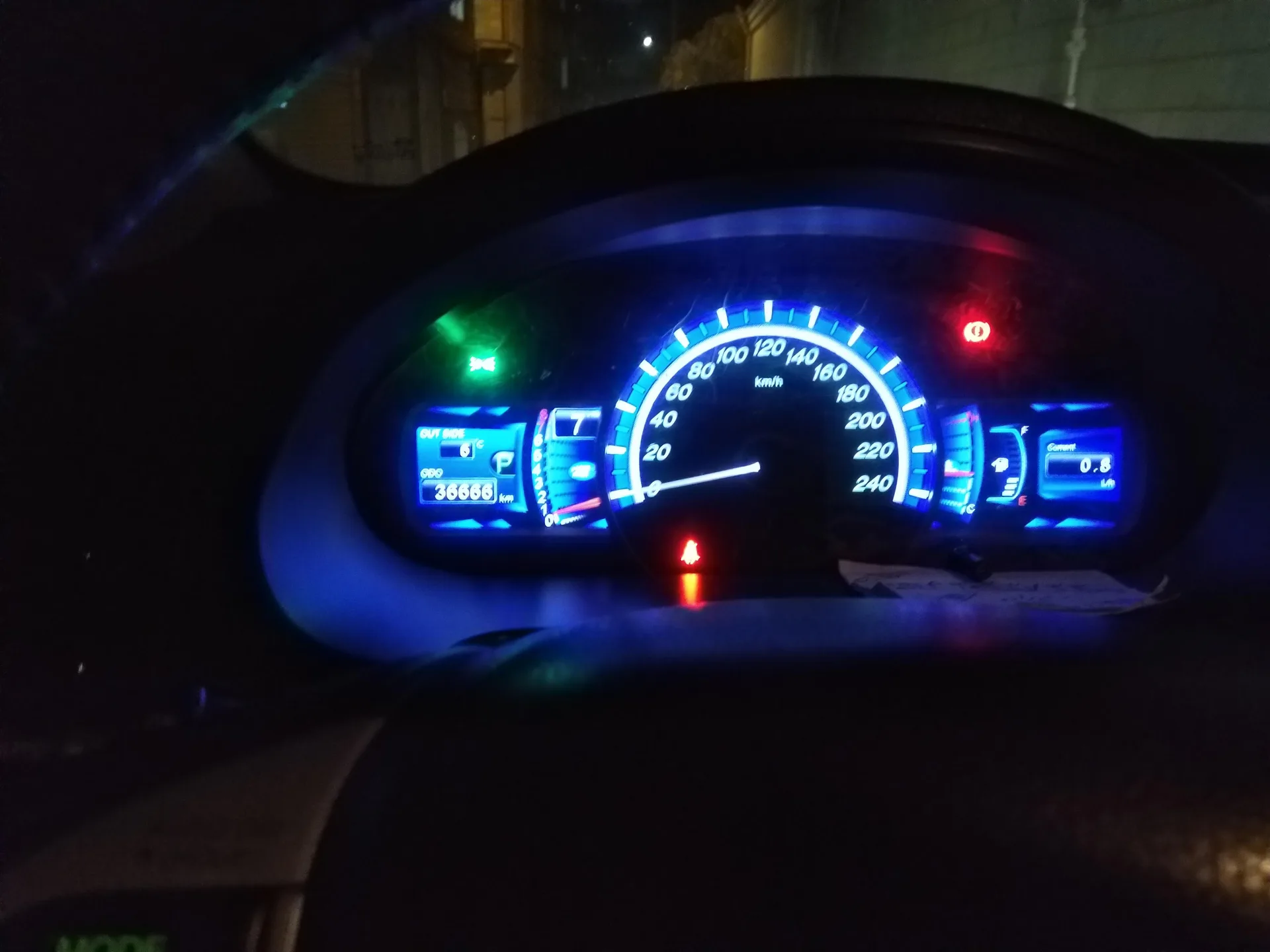 بی وای دی  S6 4