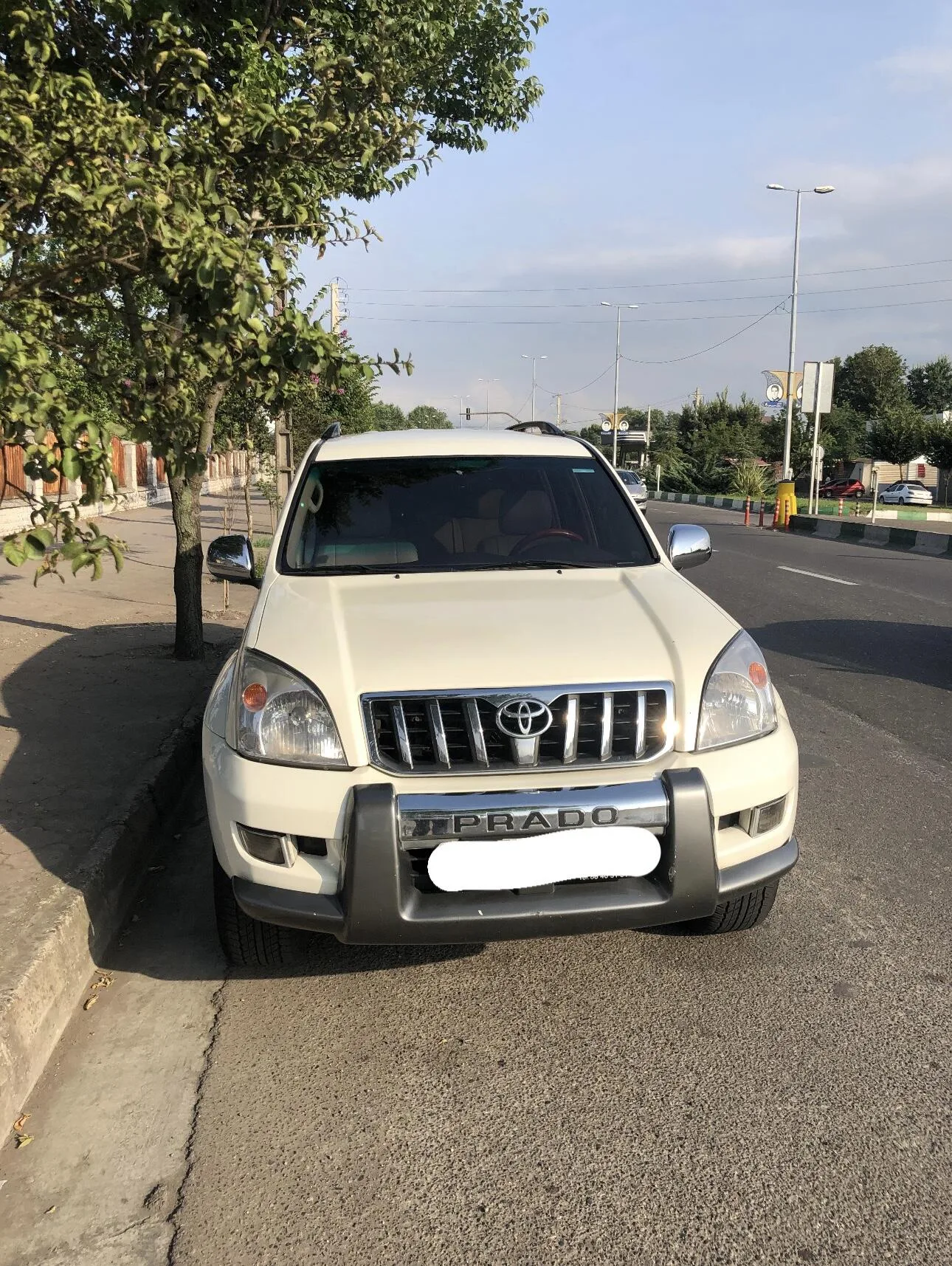 تویوتا  پرادو  چهار در 2