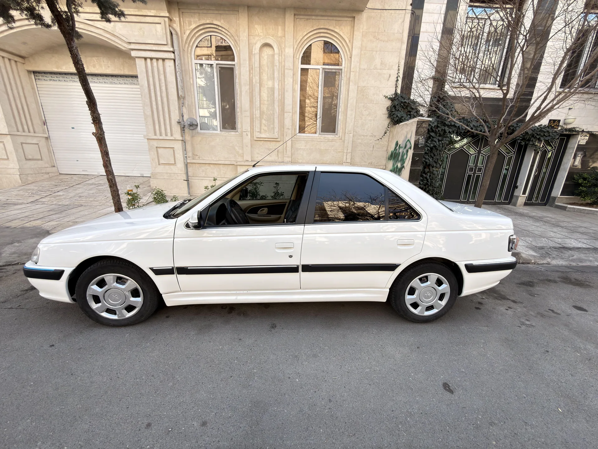 پژو  پارس 4