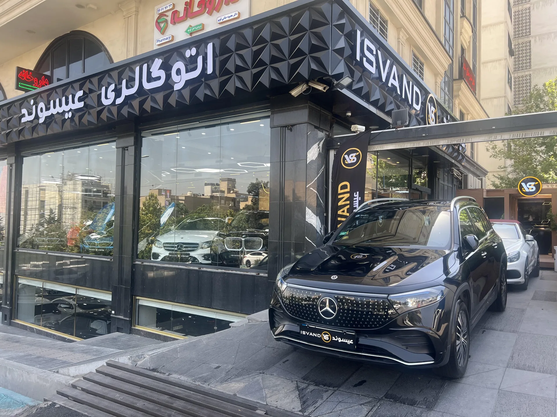 بنز کلاس EQB