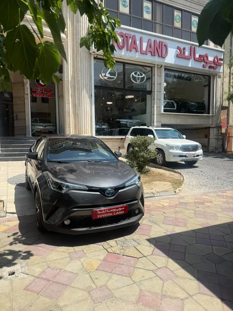تویوتا C-HR هیبرید