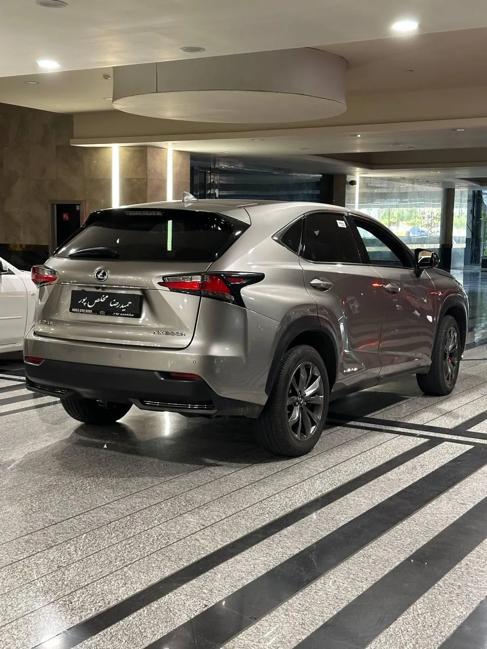 لکسوس  NX 3