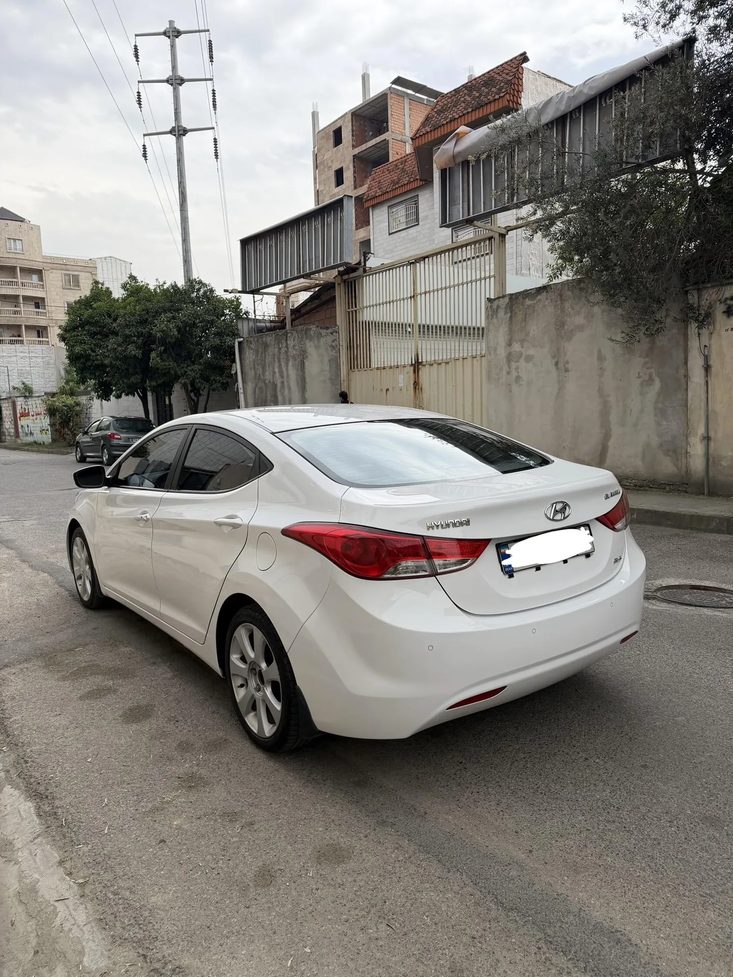 هیوندای  النترا 4