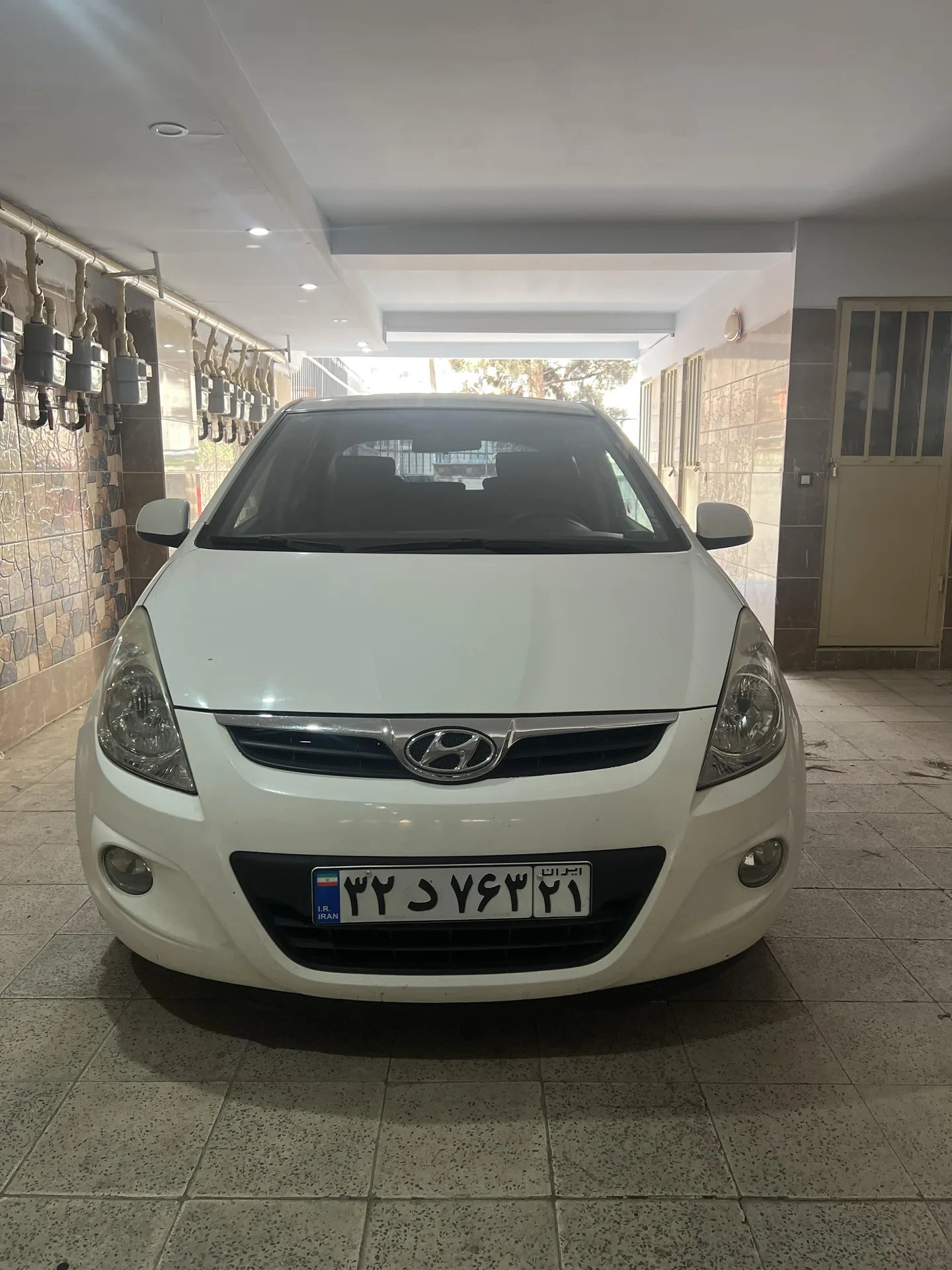 هیوندای i20