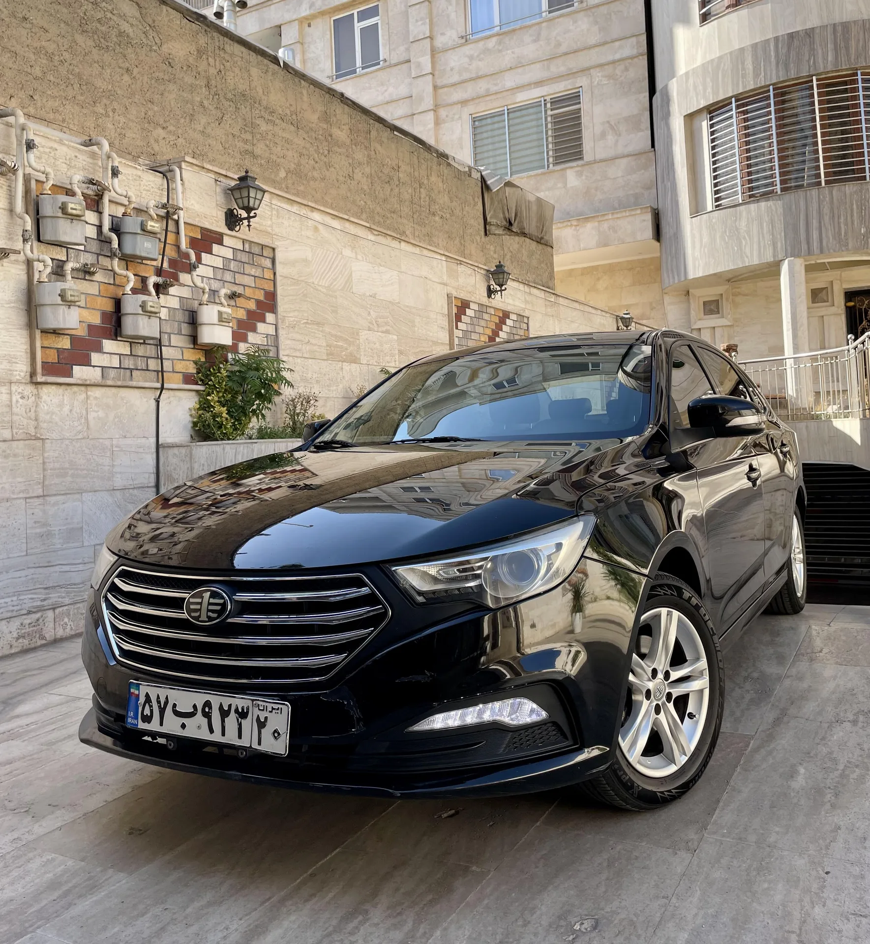 بسترن  B30