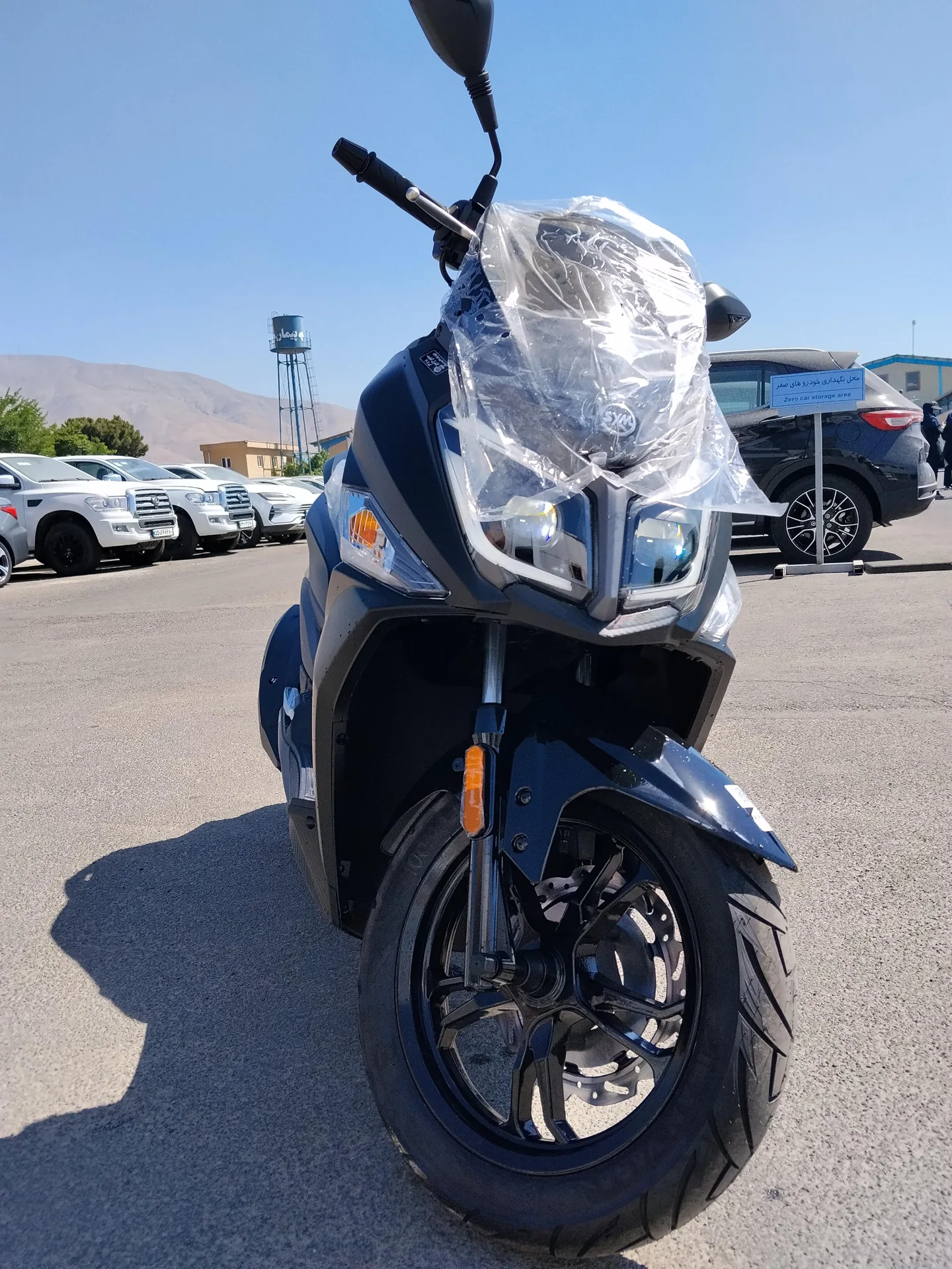 اس وای ام  گلکسی J 200 2