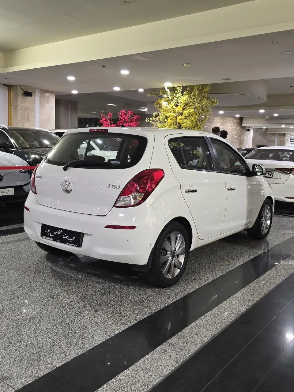 هیوندای  i20 4