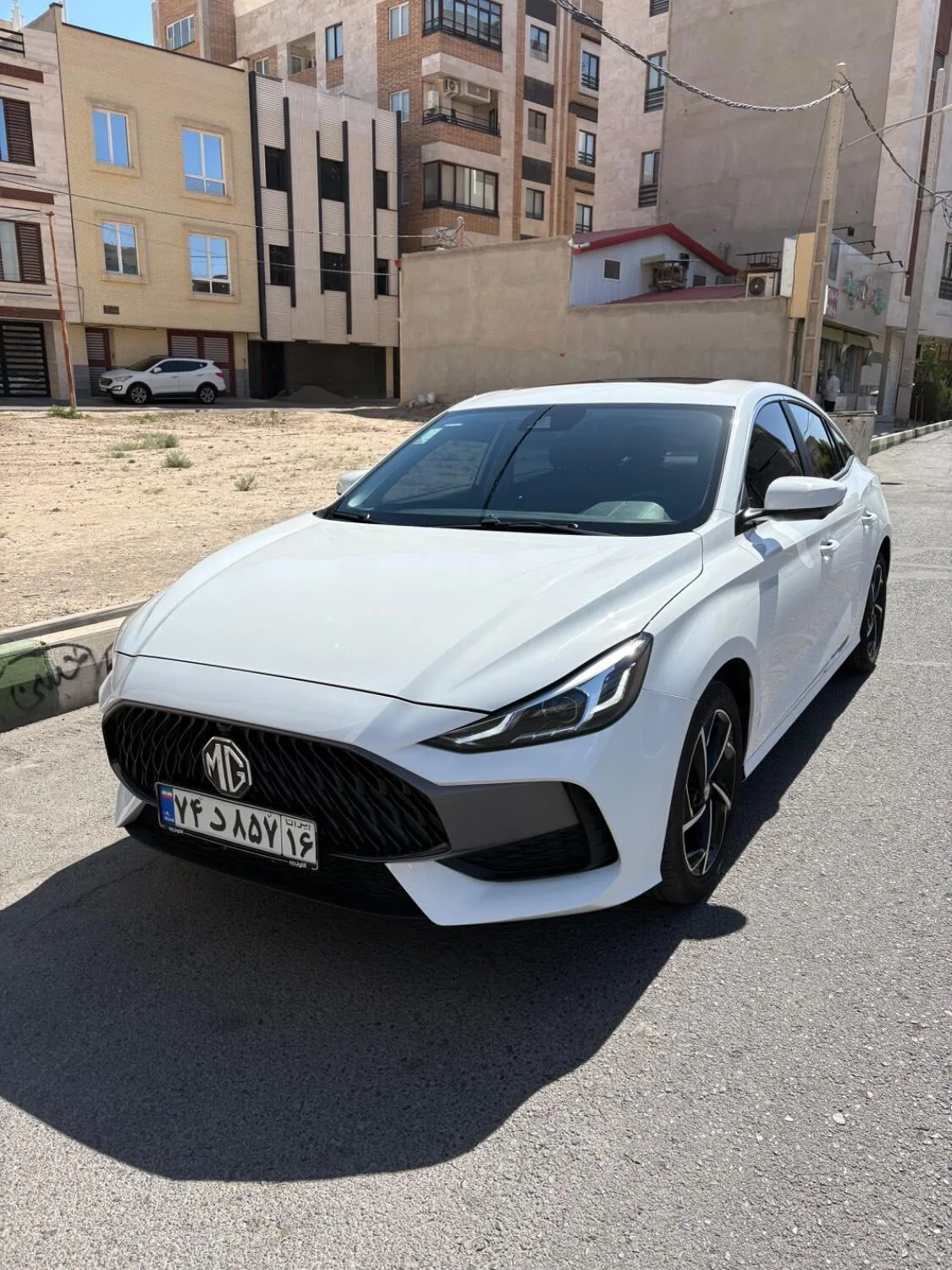 ام جی GT
