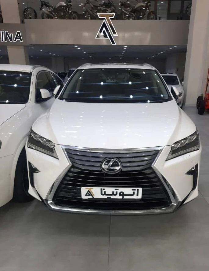 لکسوس  RX 5