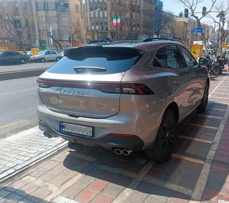 لاماری  ایما 2