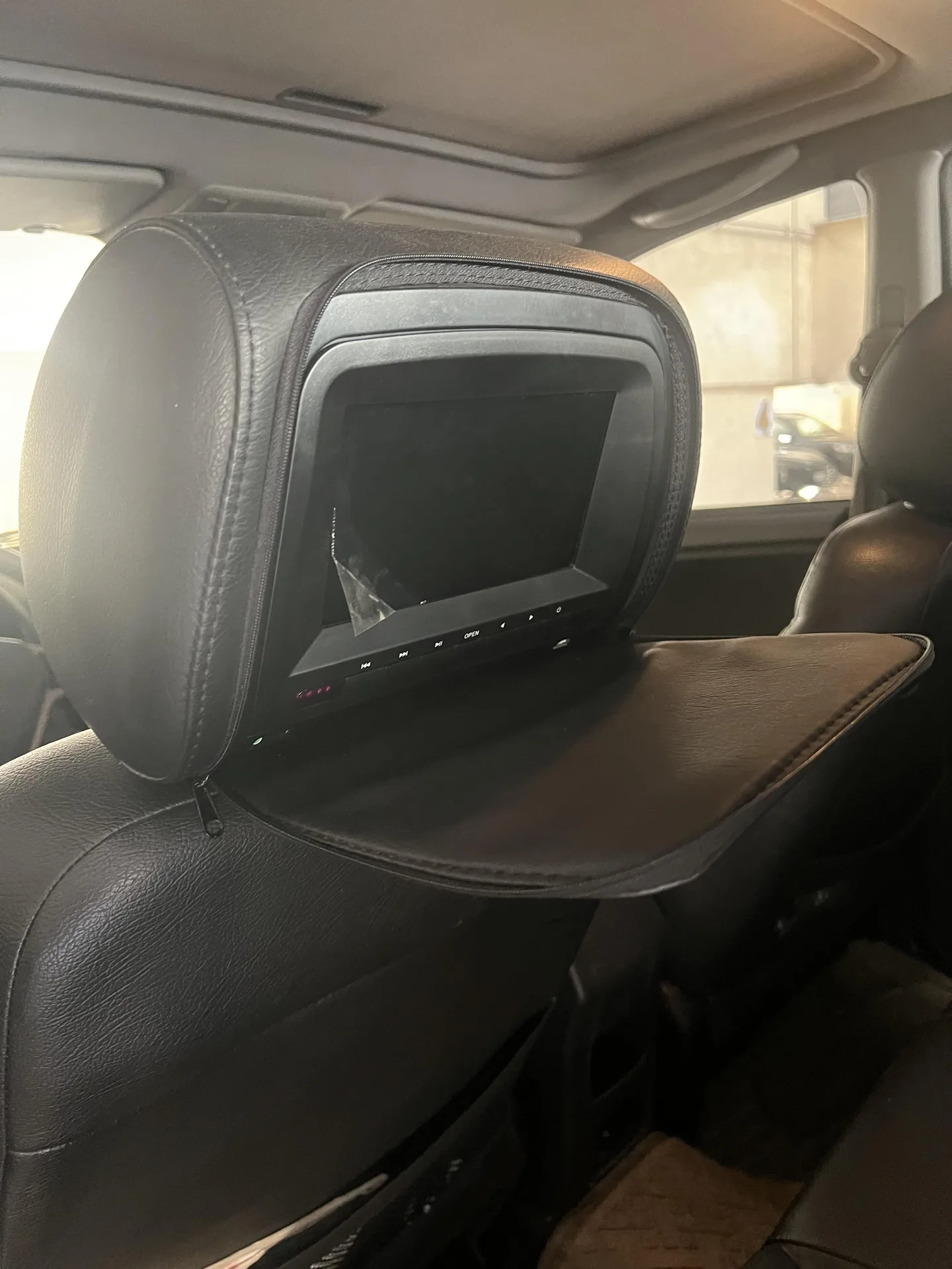 ام وی ام  X33 4