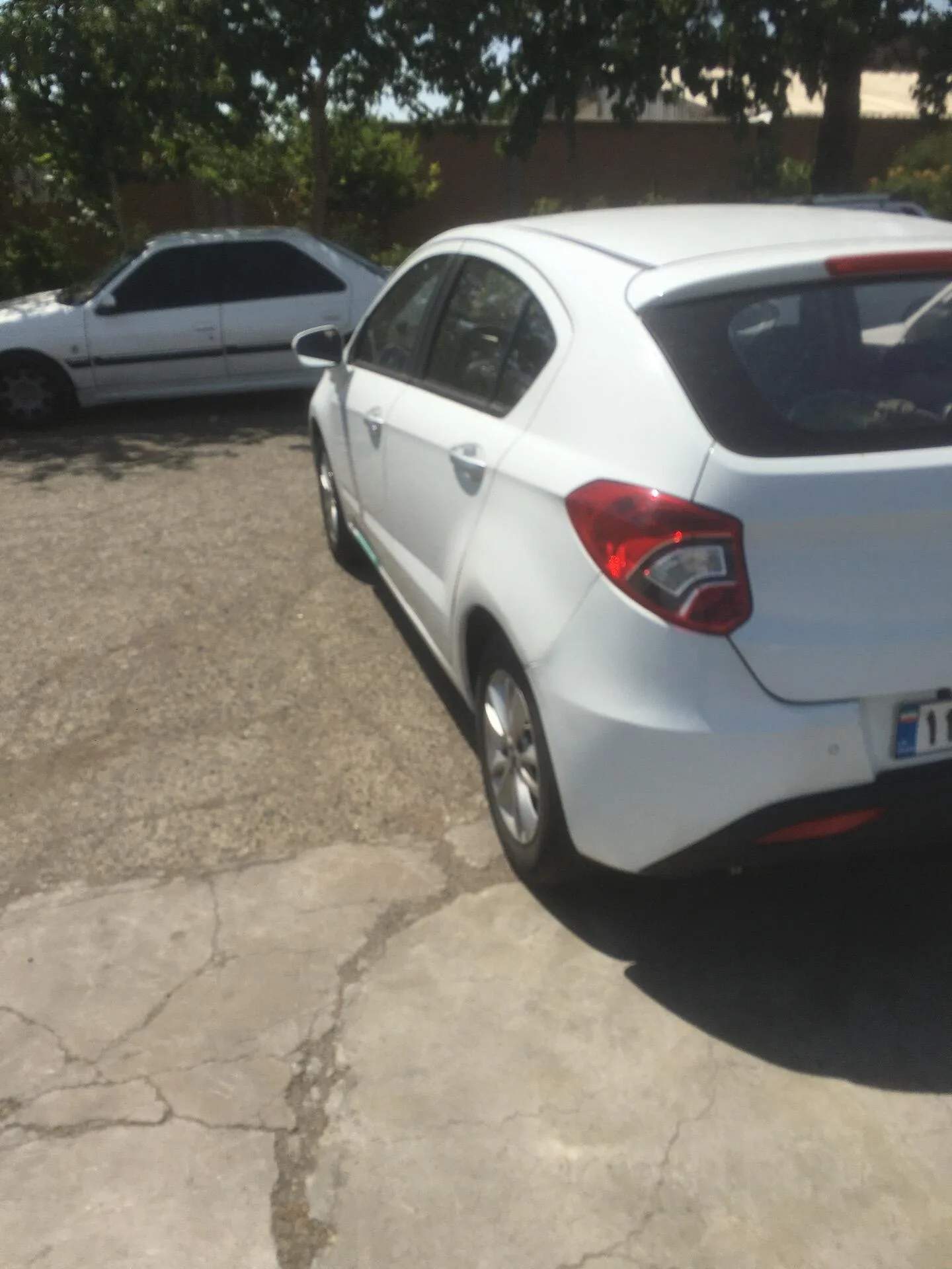 برلیانس  H220 2