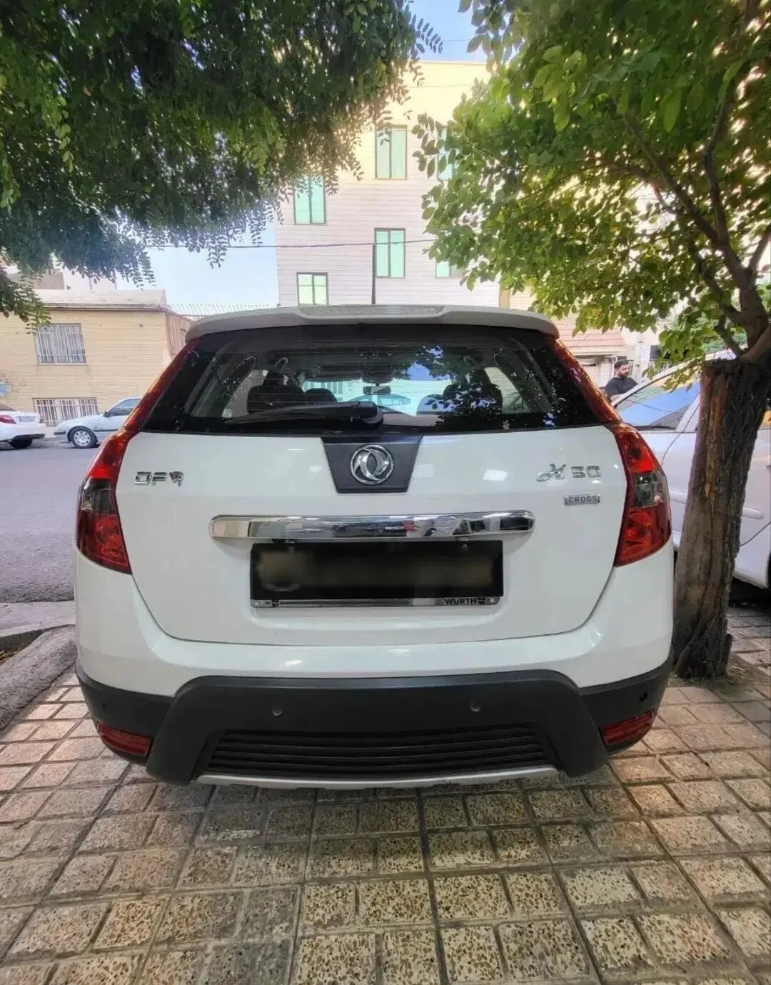 دانگ فنگ  H30 کراس 2
