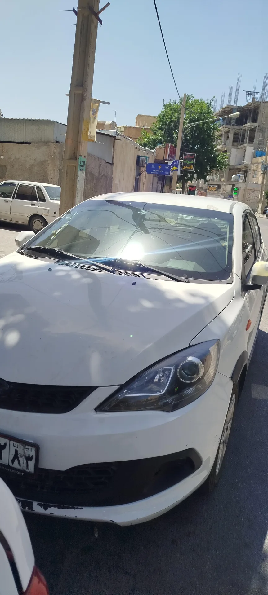 ام وی ام  315هاچ بک 3
