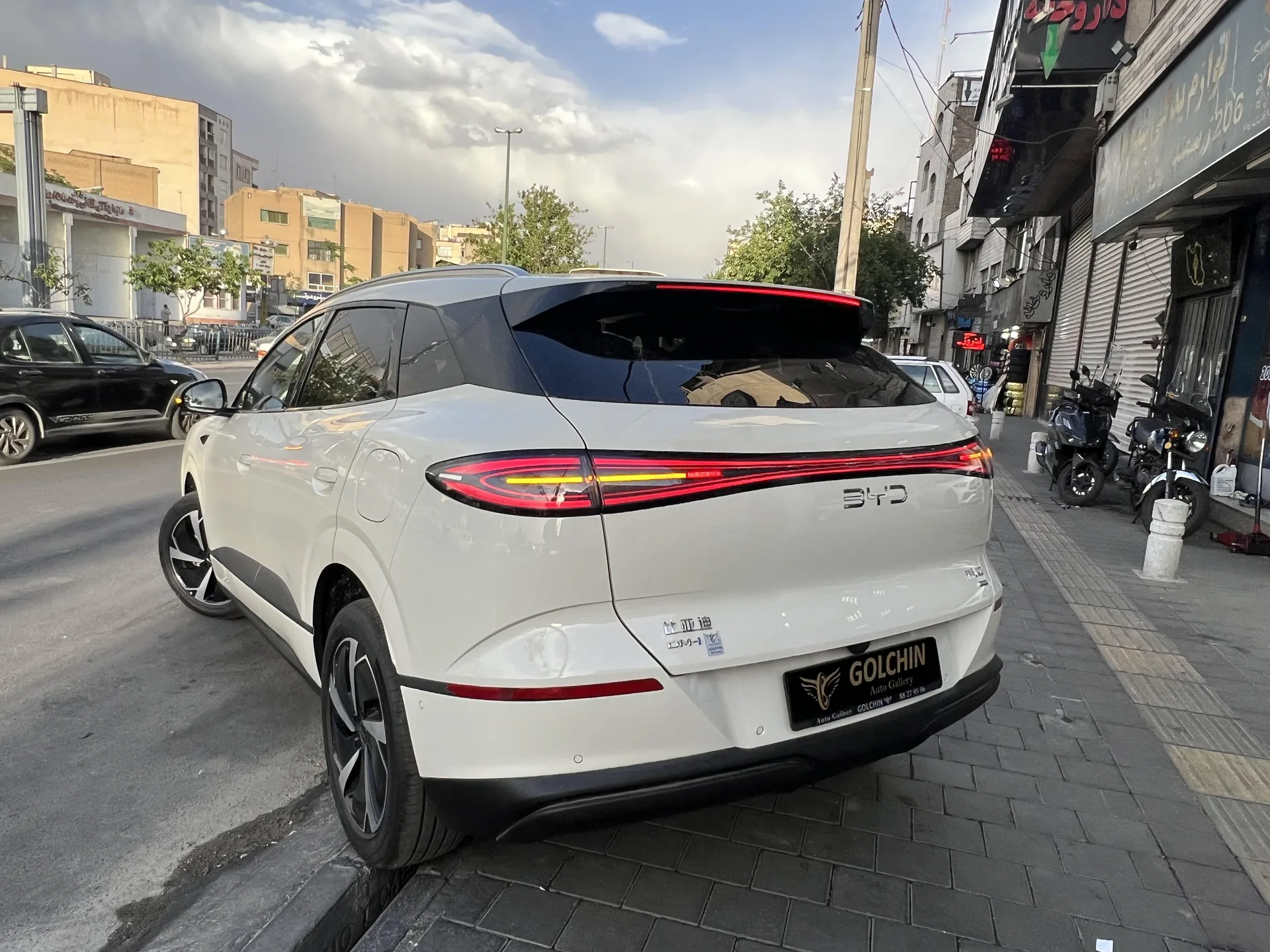 بی وای دی  سی لاین 06 DMi 5
