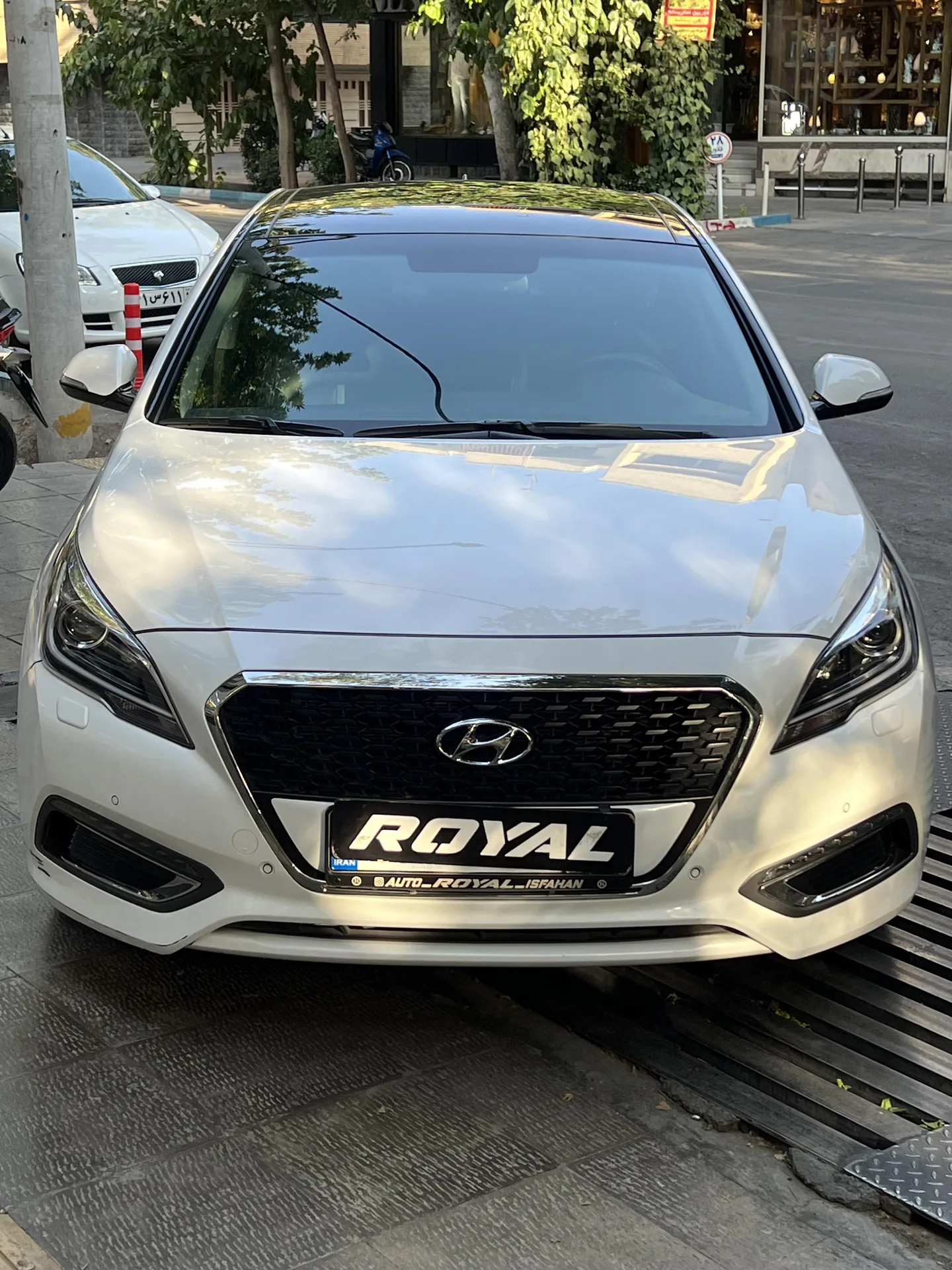 هیوندای  سوناتا هیبرید 2
